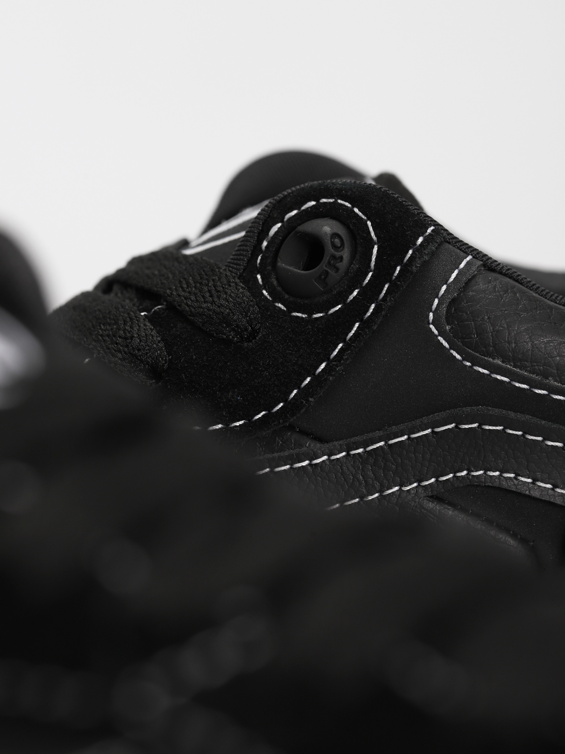 Обувки Vans Skate Rowan 2 (black/white)