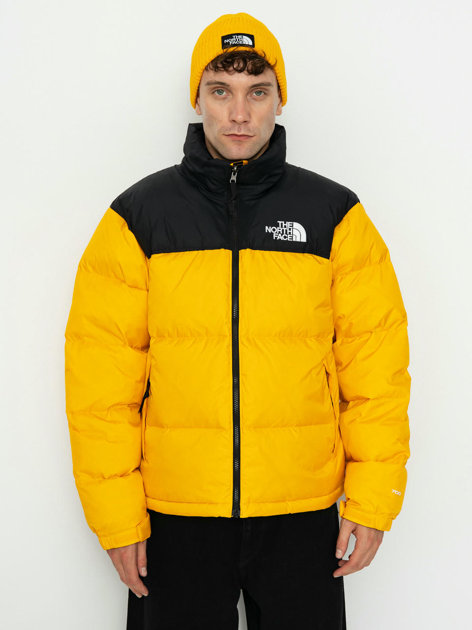 Яке The North Face 1996 Retro Nuptse (summit gold/tnf black)