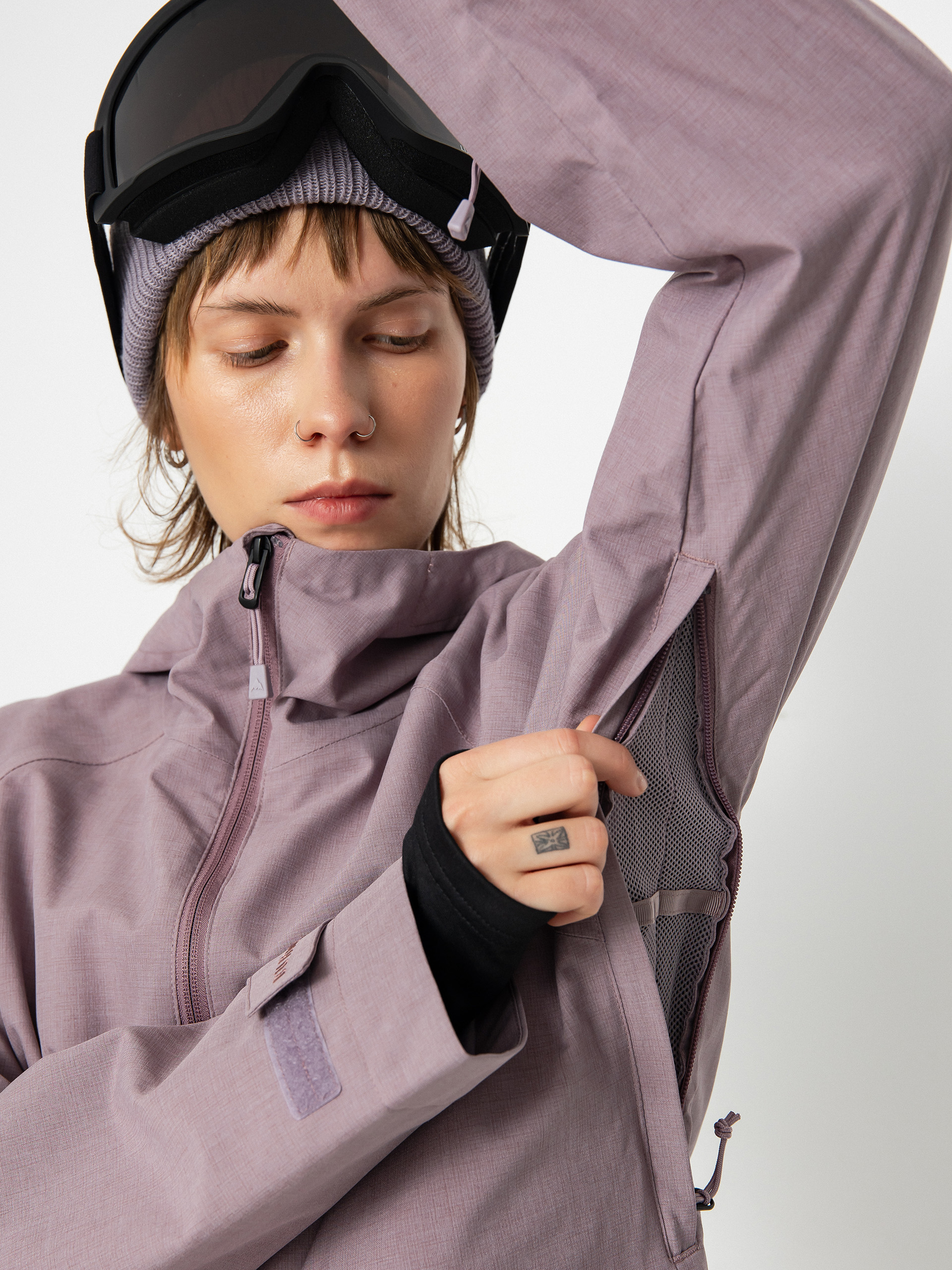 Дамска Burton Сноуборд яке Lalik (elderberry)