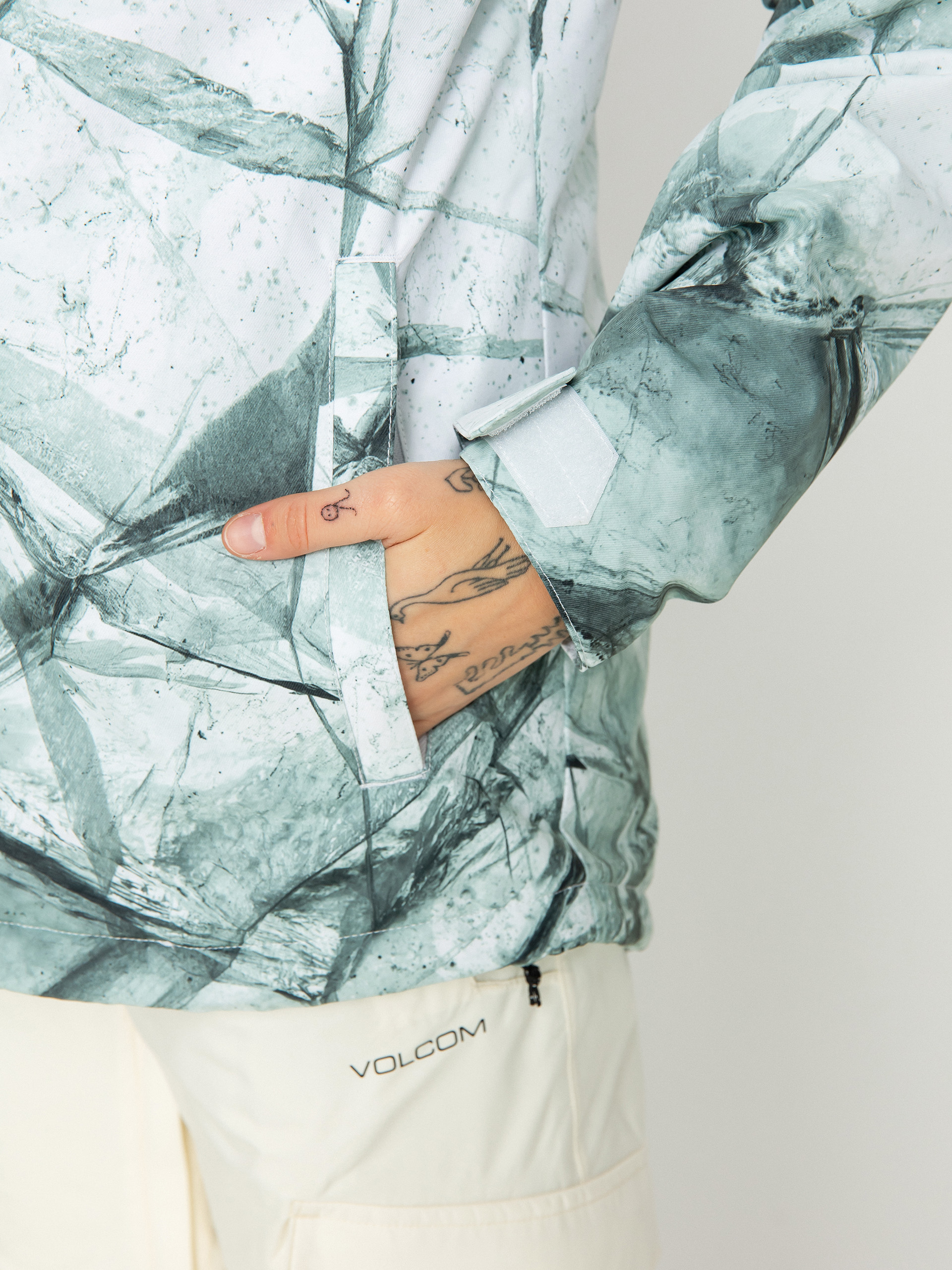 Дамска Сноуборд яке Volcom Bolt Ins (white ice)