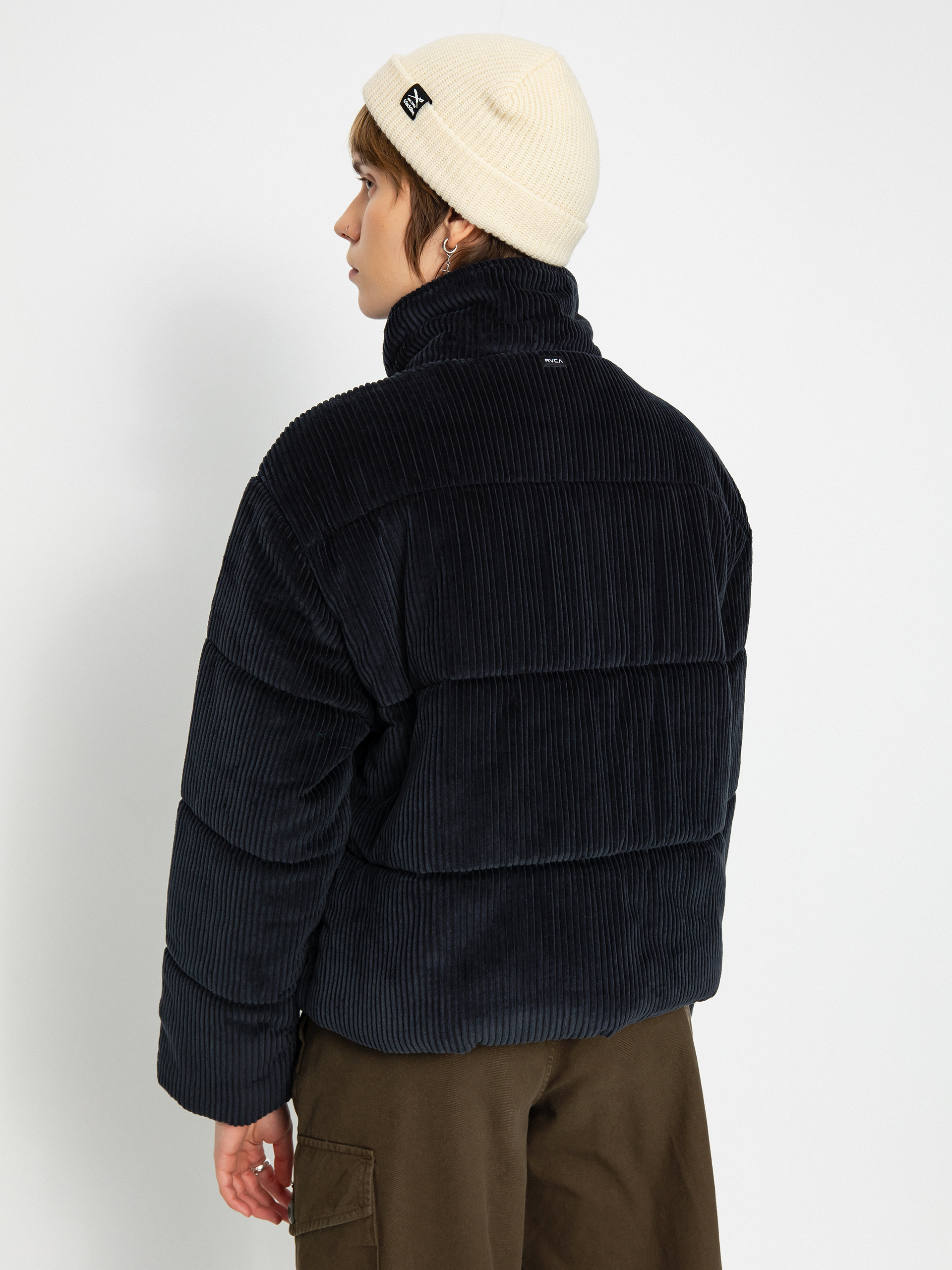 Яке RVCA Eezeh Puffer Wmn (rvca black)