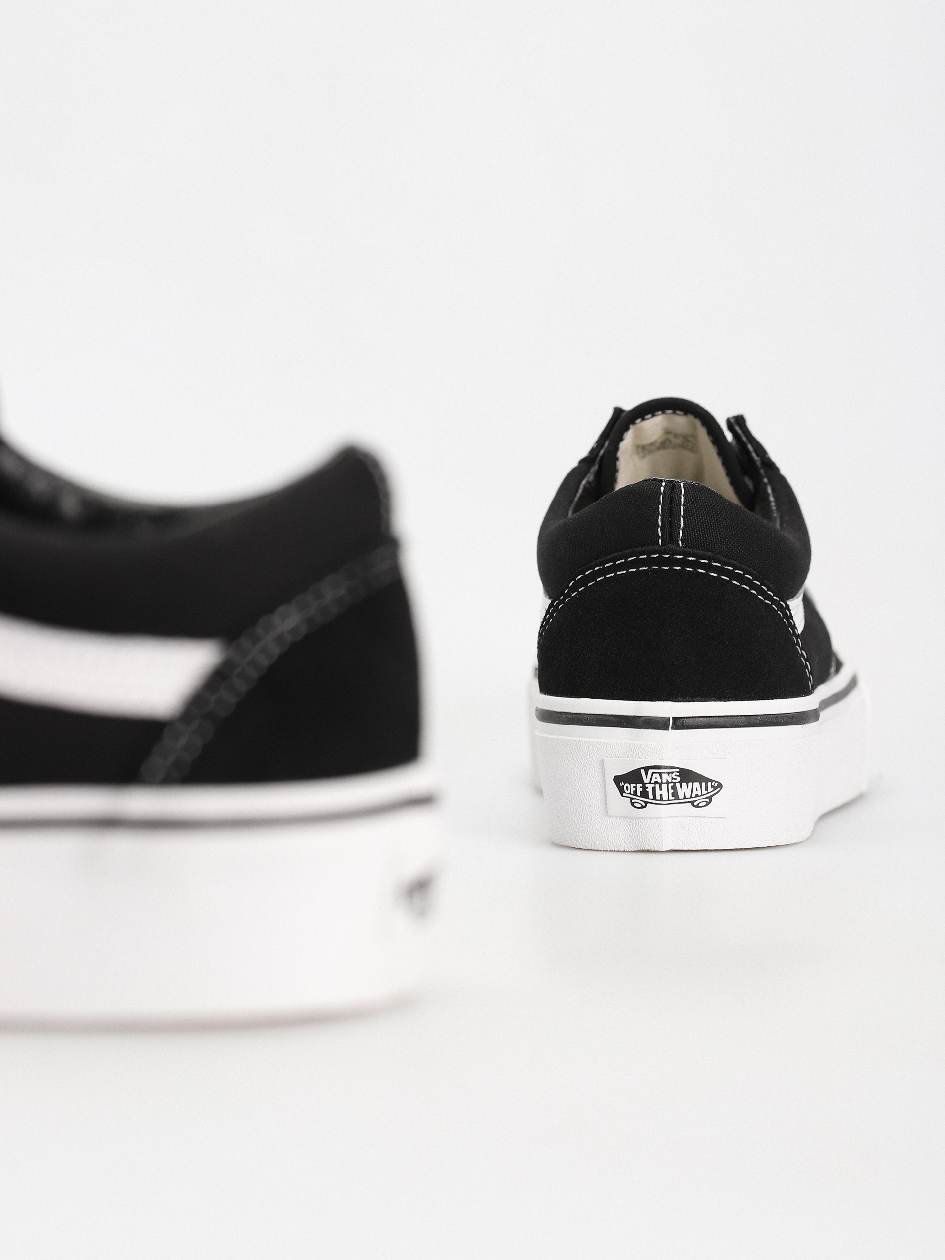 Обувки Vans Old Skool Platform (black/white)