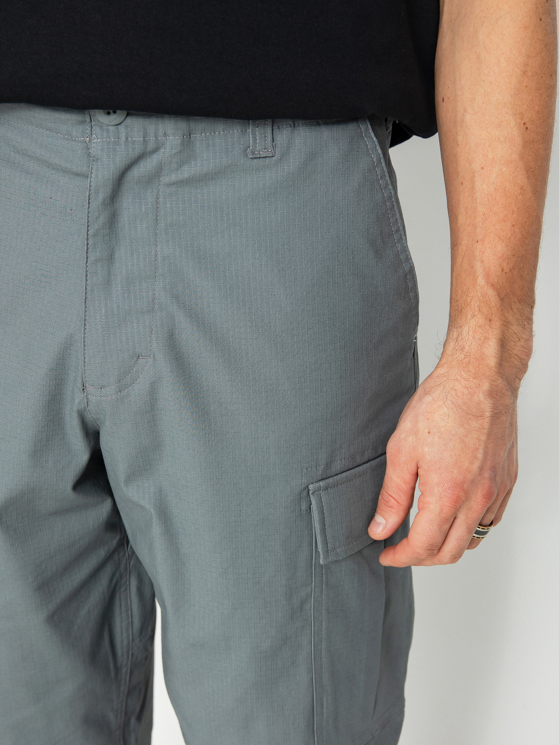 Панталони Nike SB Kearny Cargo (smoke grey)