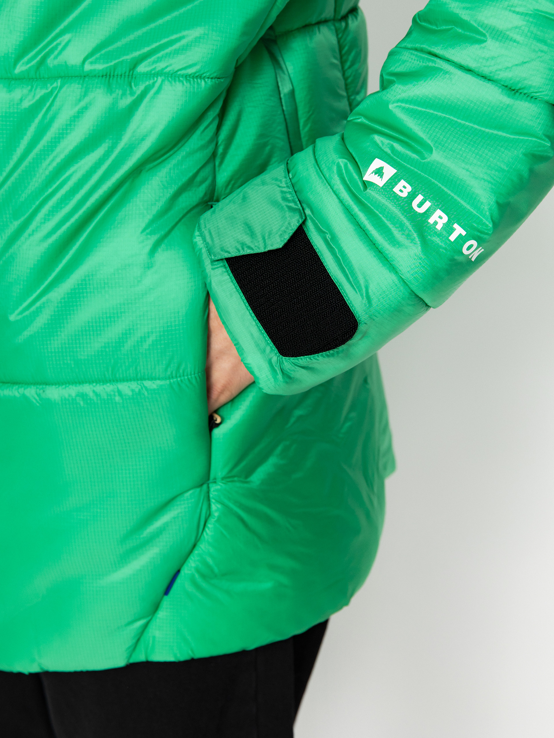Яке Burton Daybeacon Expedition Puffy (galaxy green)