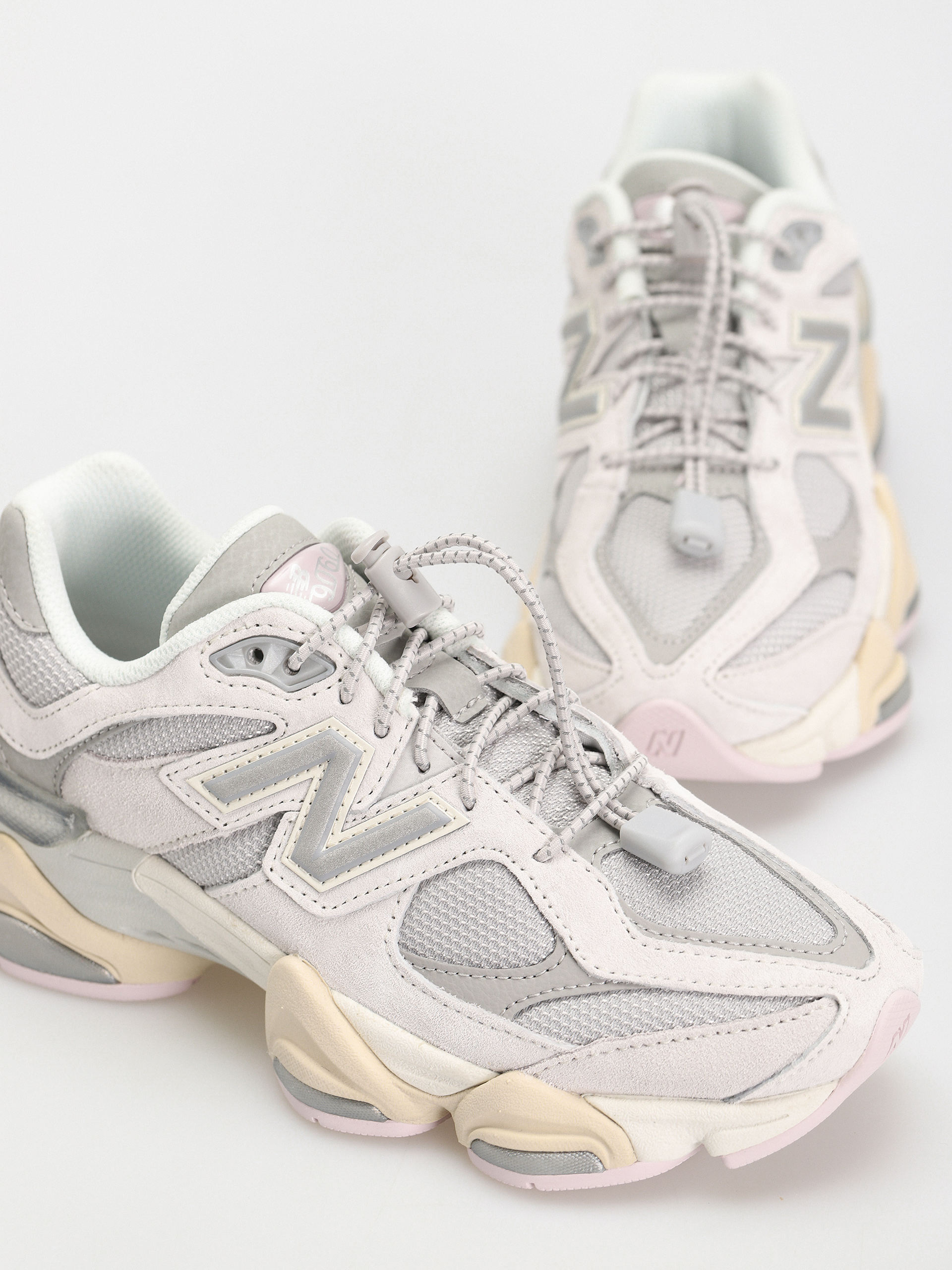 Обувки New Balance 9060 (grey matter)