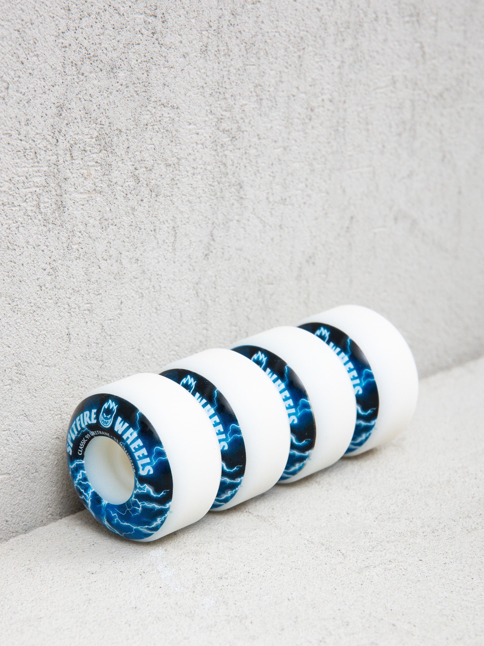 Колелца Spitfire Classic 99D Firebolts Bighehad (white/blue)