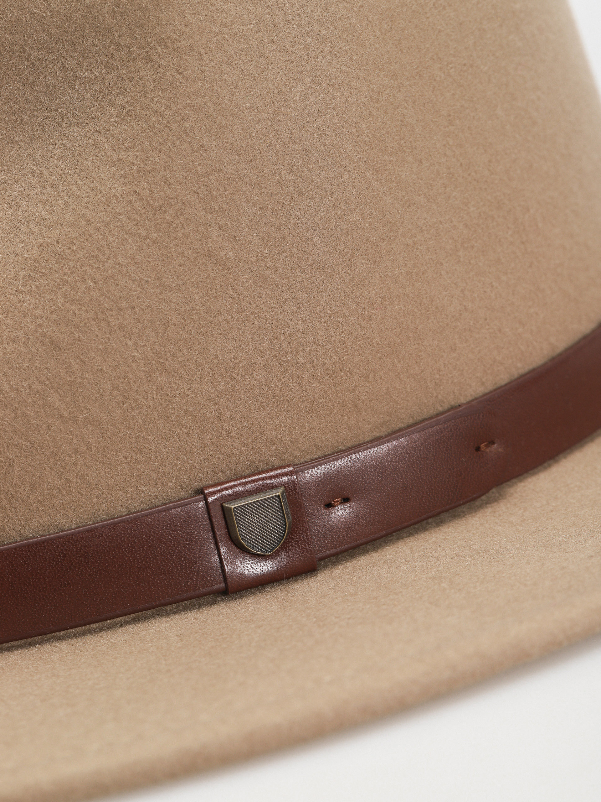 Шапка с периферия Brixton Messer Fedora (sand)