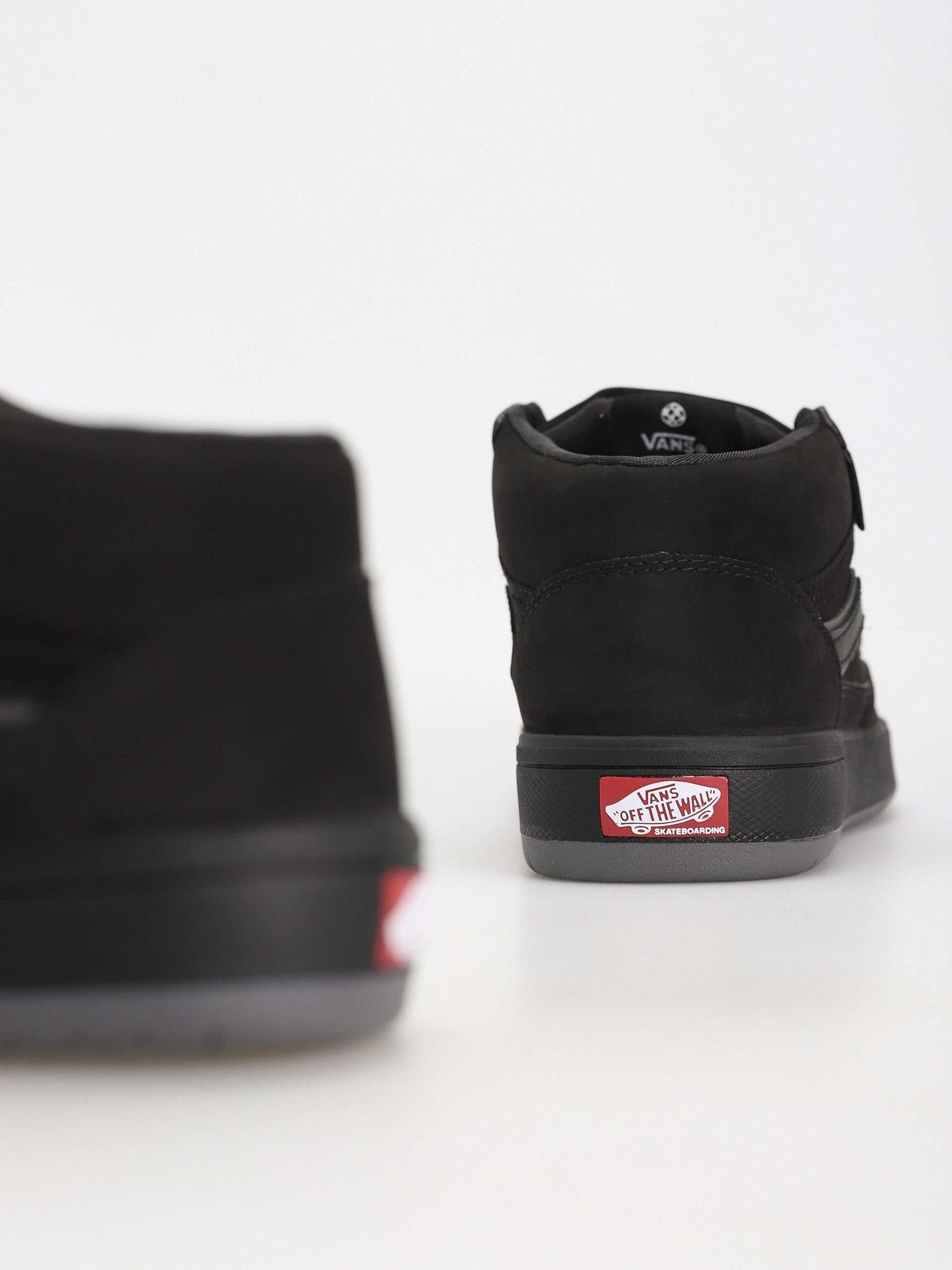 Обувки Vans Zahba Mid (black/pewter)