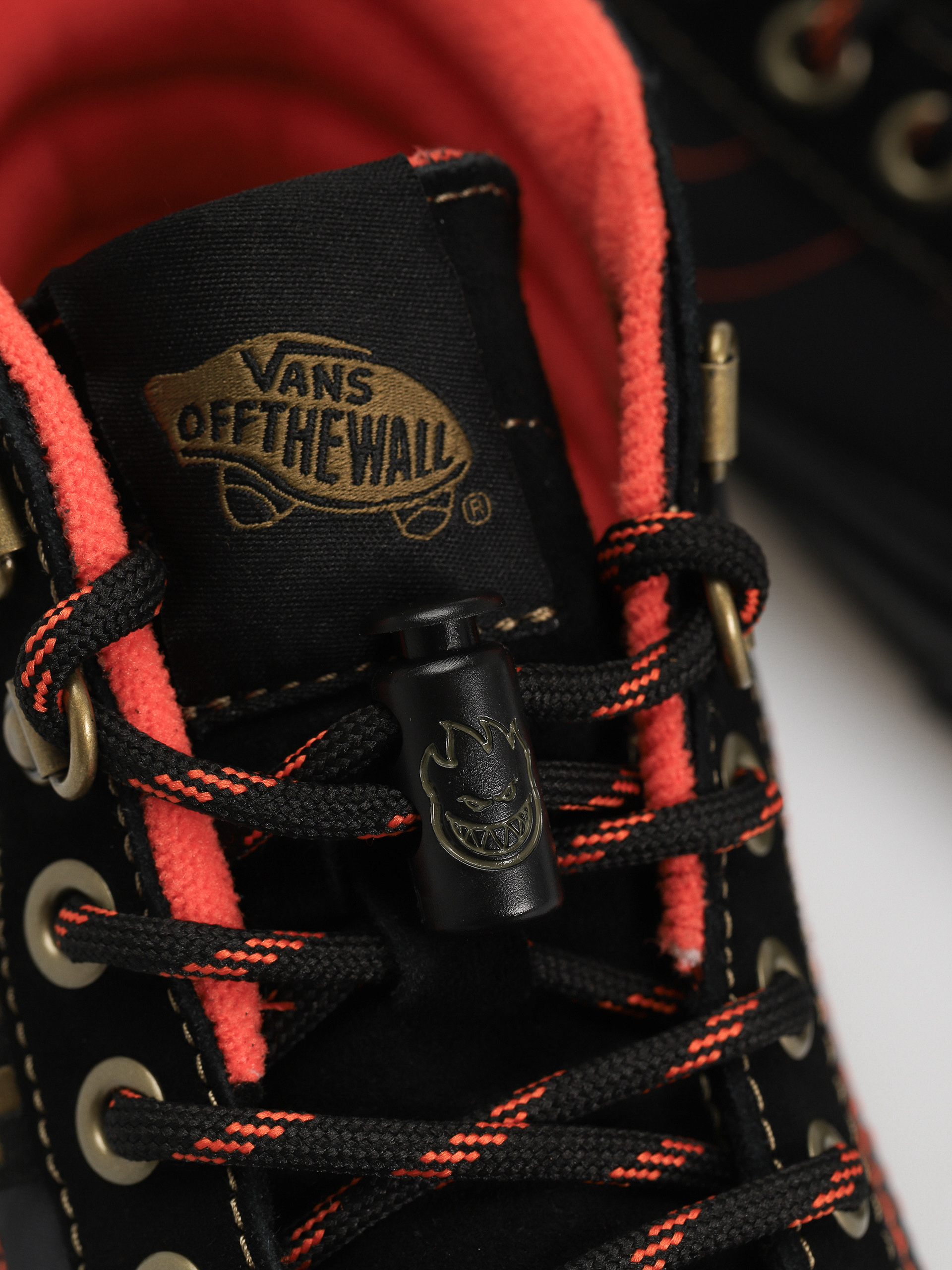 Обувки Vans X Spitfire Skate Sk8 Hi Reissue (spitfire black/flame)