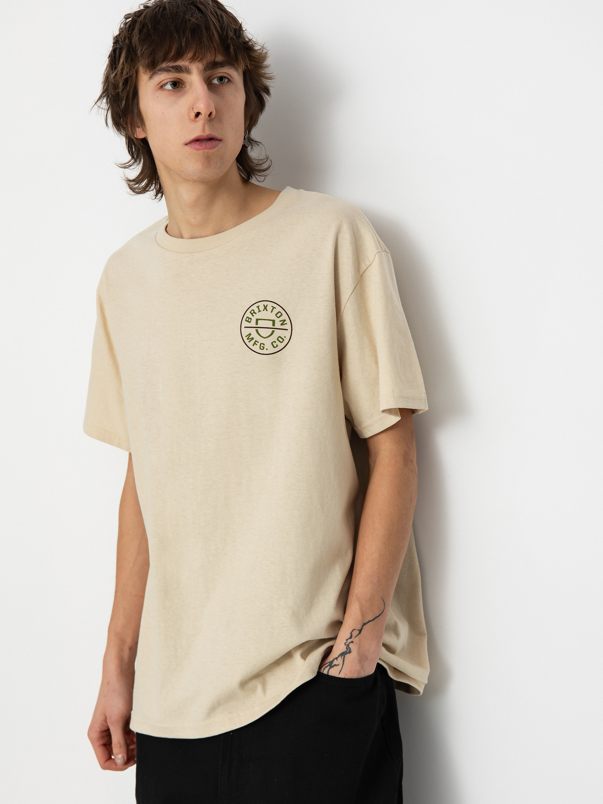 Тениска Brixton Crest II Stt (cream/sea kelp/sepia)