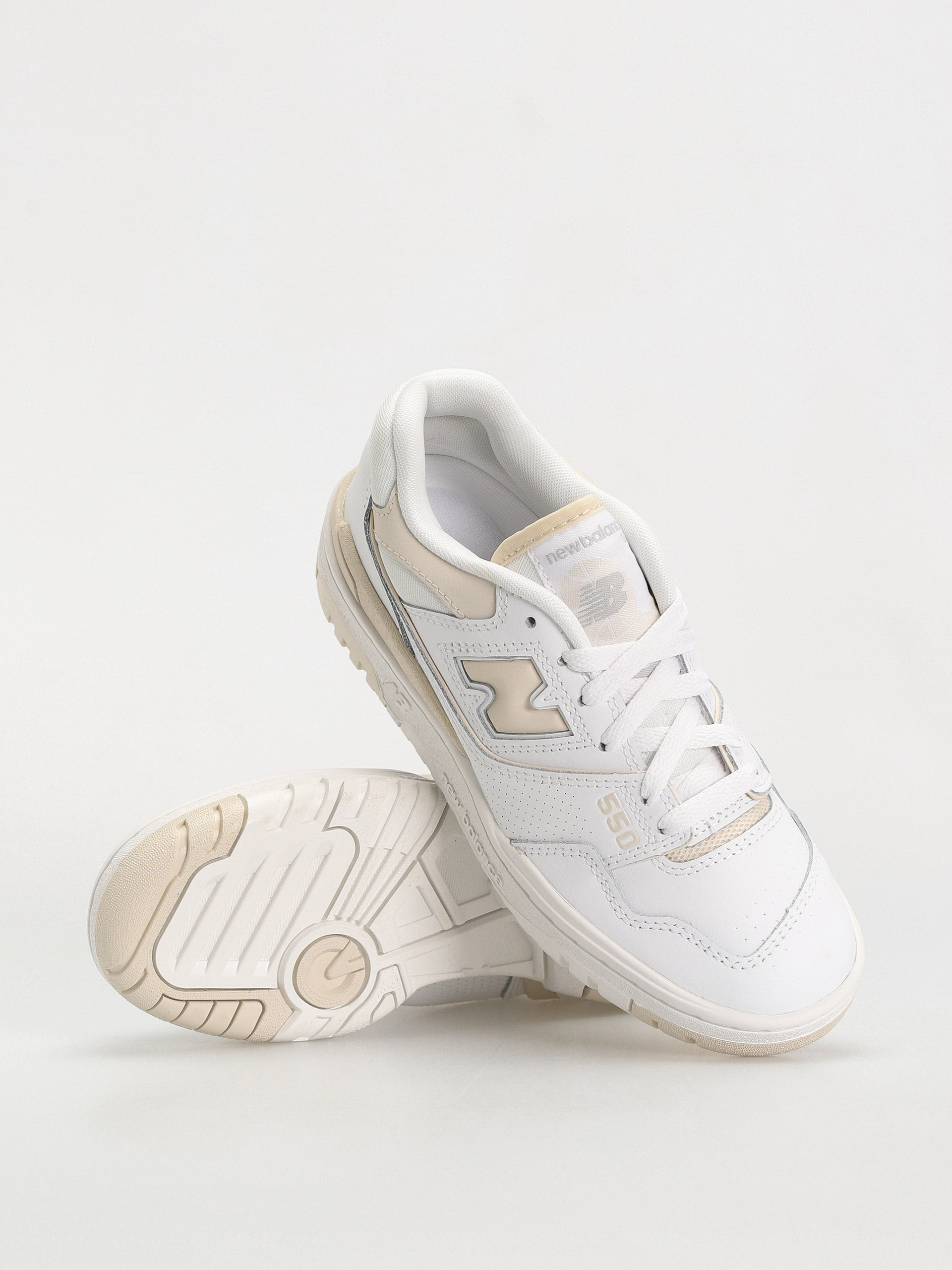 Обувки New Balance 550 Wmn (white linen)