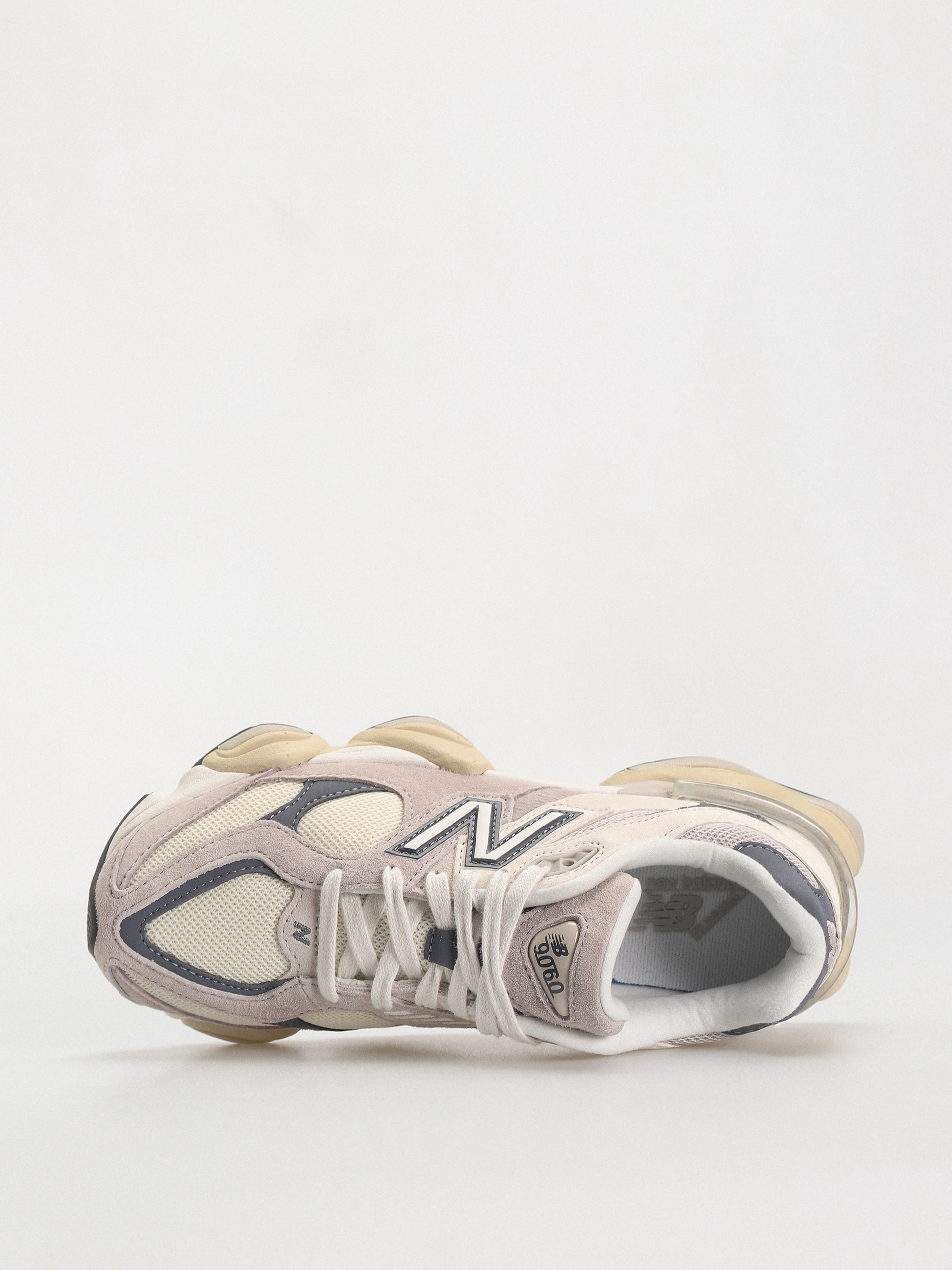 Обувки New Balance 9060 (moonrock linen)