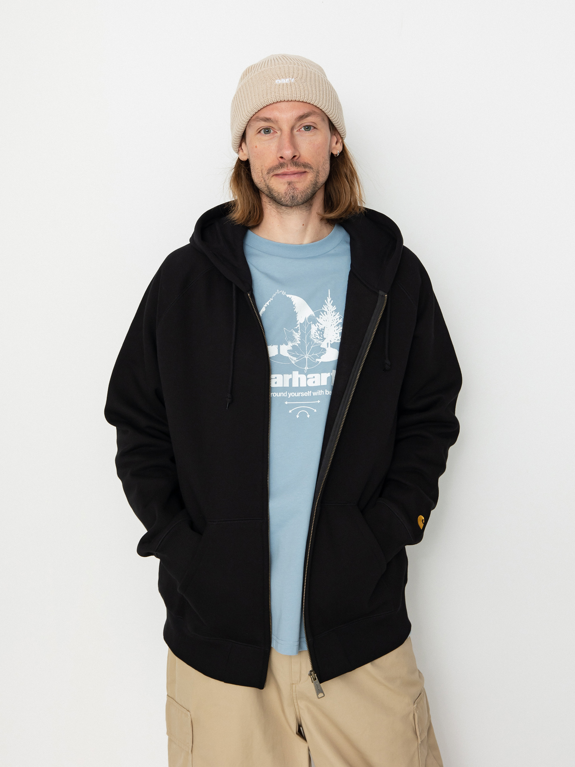 u0421u0443u0438u0442u0448u044au0440u0442 u0441 u043au0430u0447u0443u043bu043au0430 Carhartt WIP Chase ZHD (black/gold)