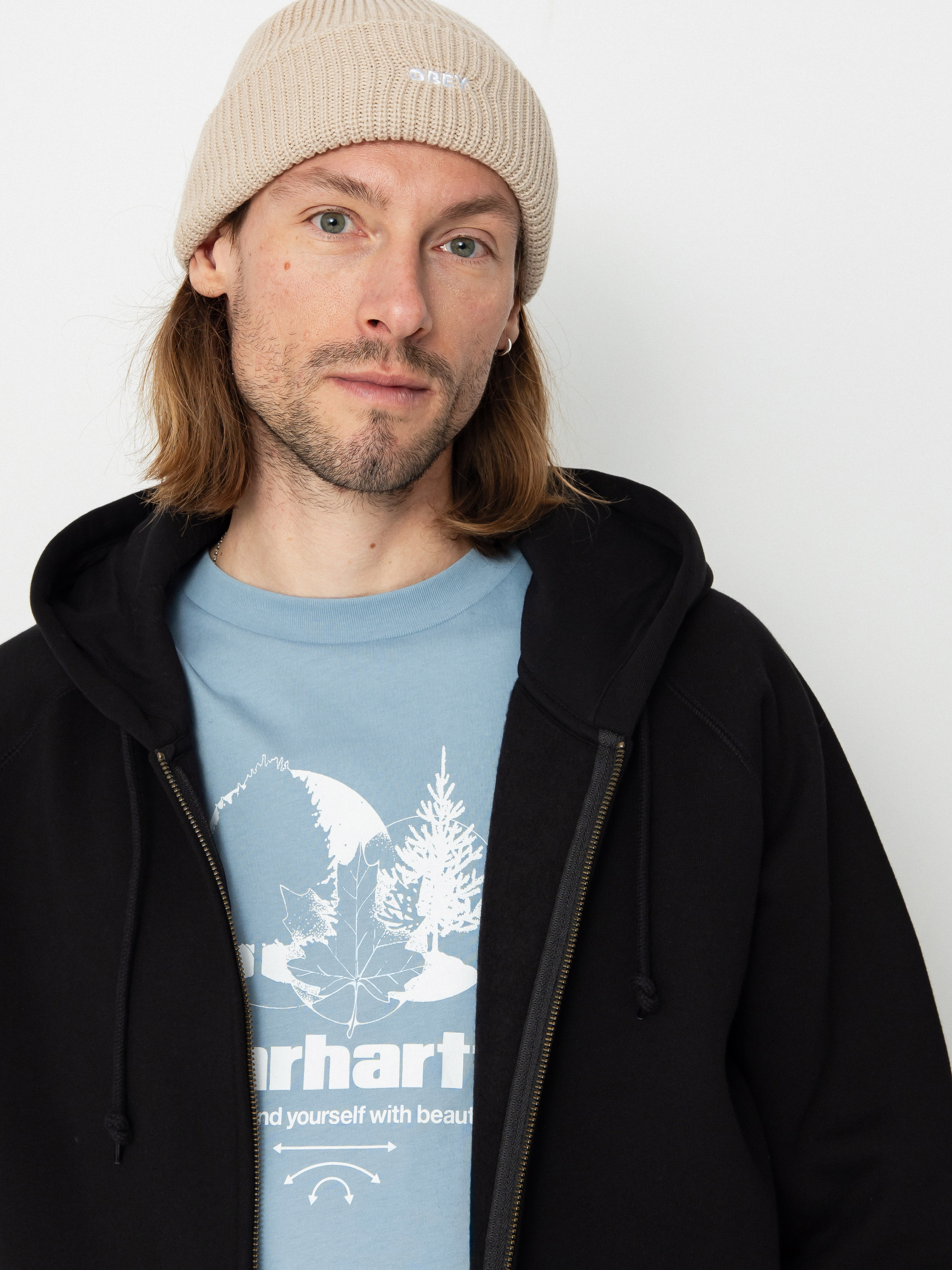 Суитшърт с качулка Carhartt WIP Chase ZHD (black/gold)