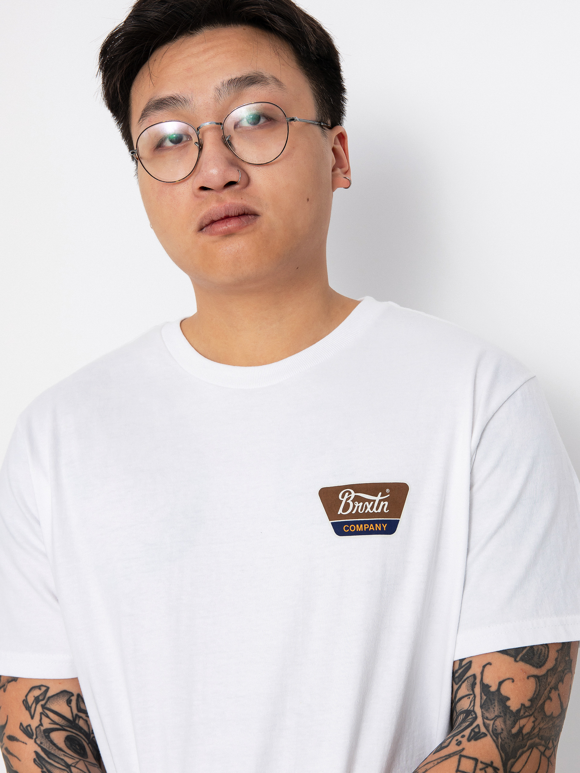 Тениска Brixton Linwood Stt (white/sepia/beige)