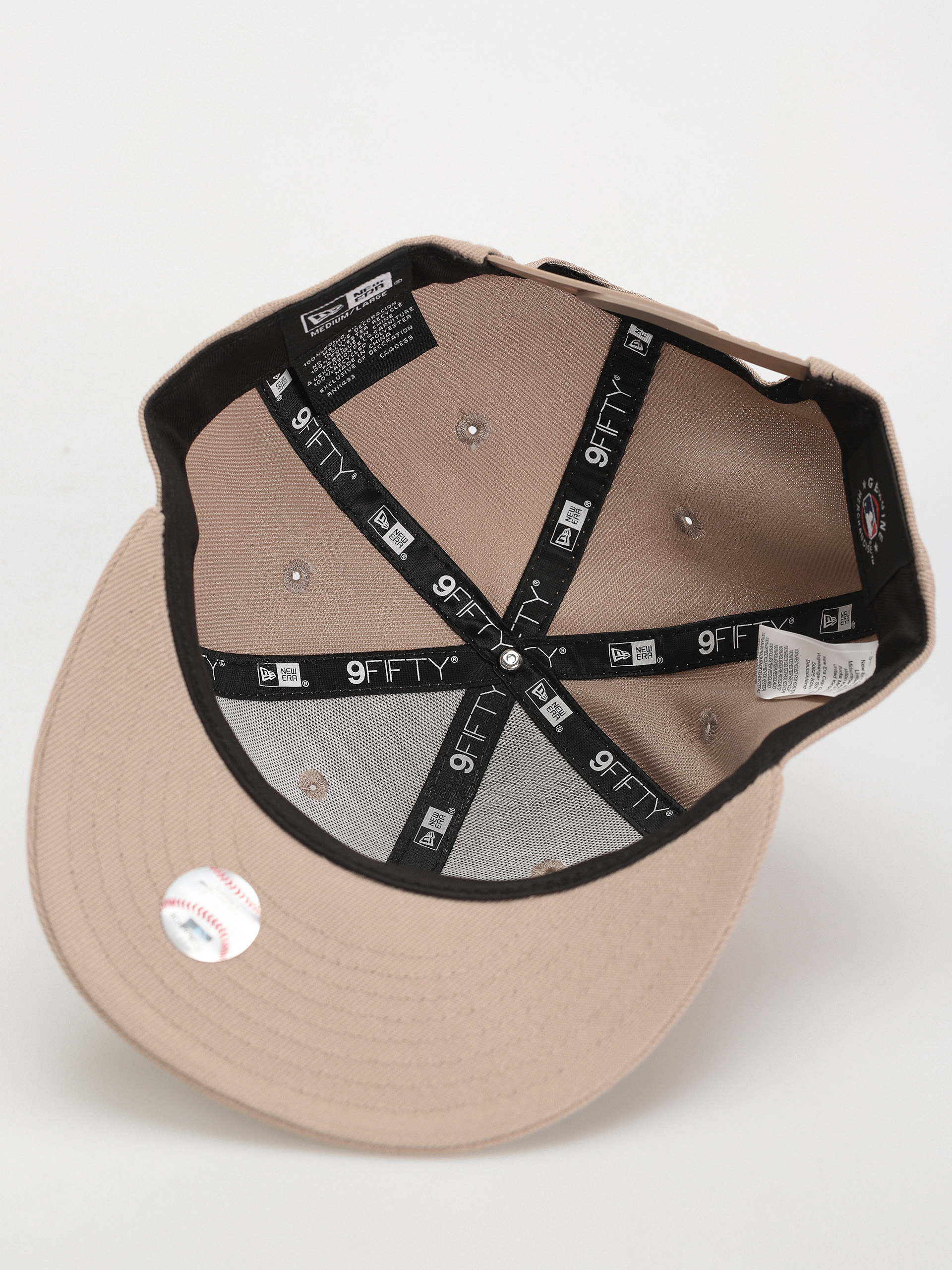 Шапка с козирка New Era Repreve 9Fifty New York Yankees (campel/white)