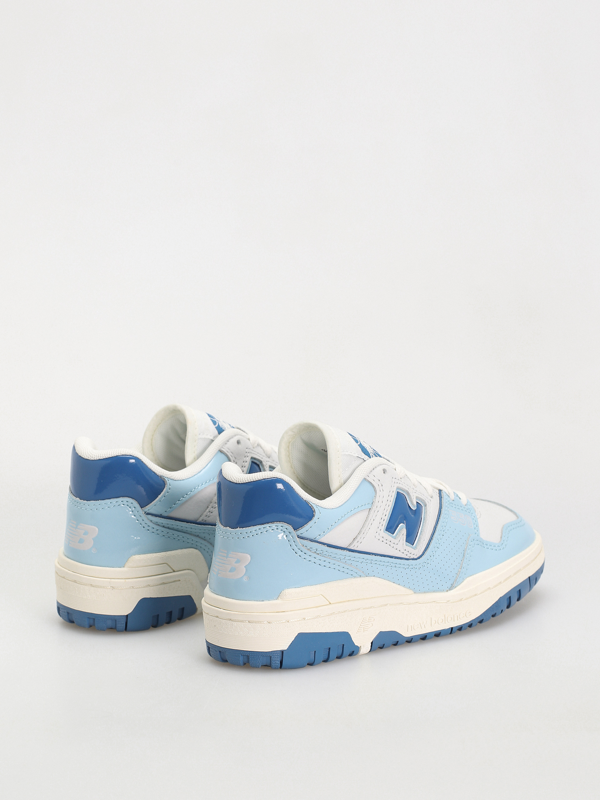 Обувки New Balance 550 (chrome blue patent)