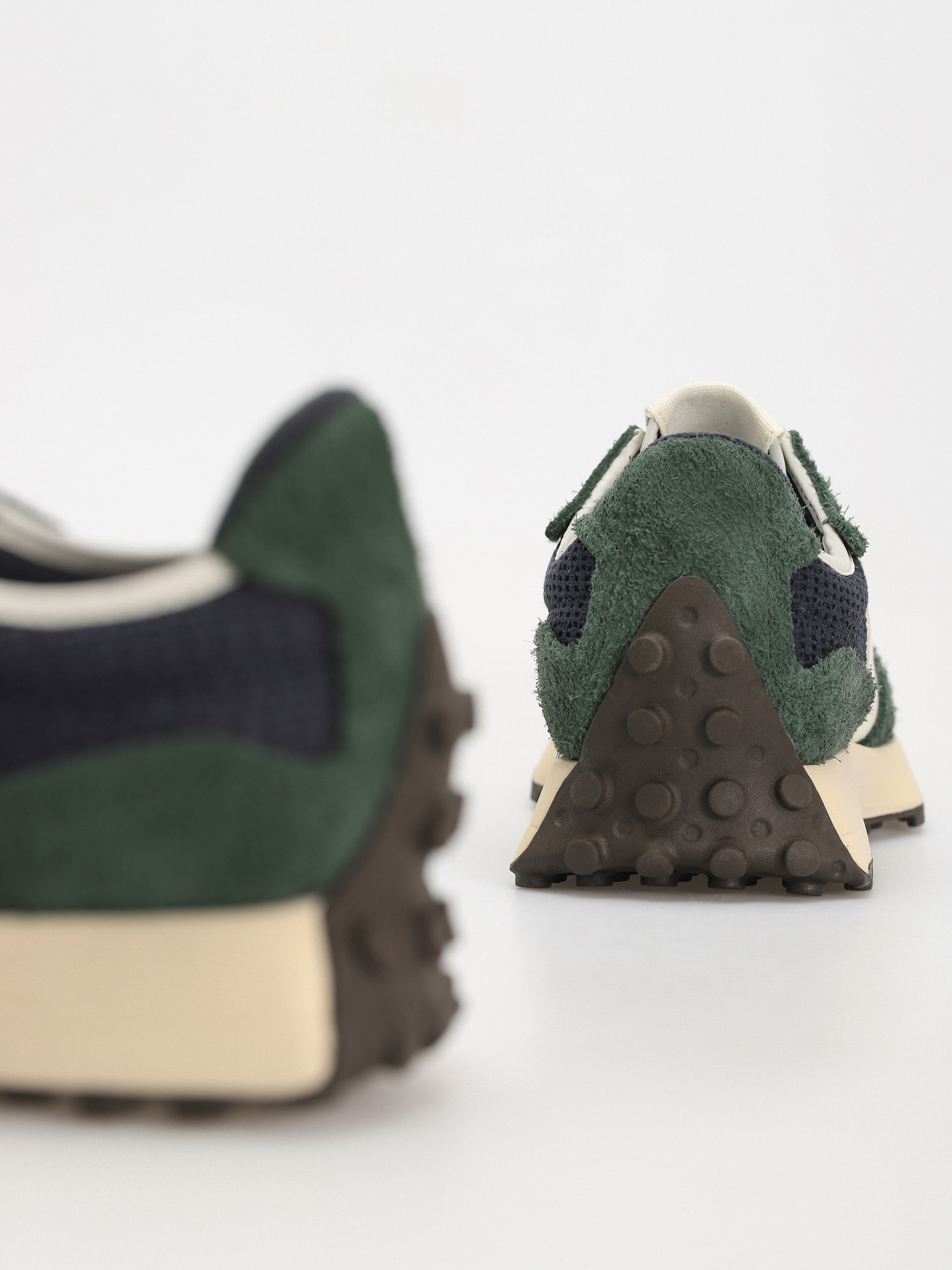 Обувки New Balance 327 (midnight green)