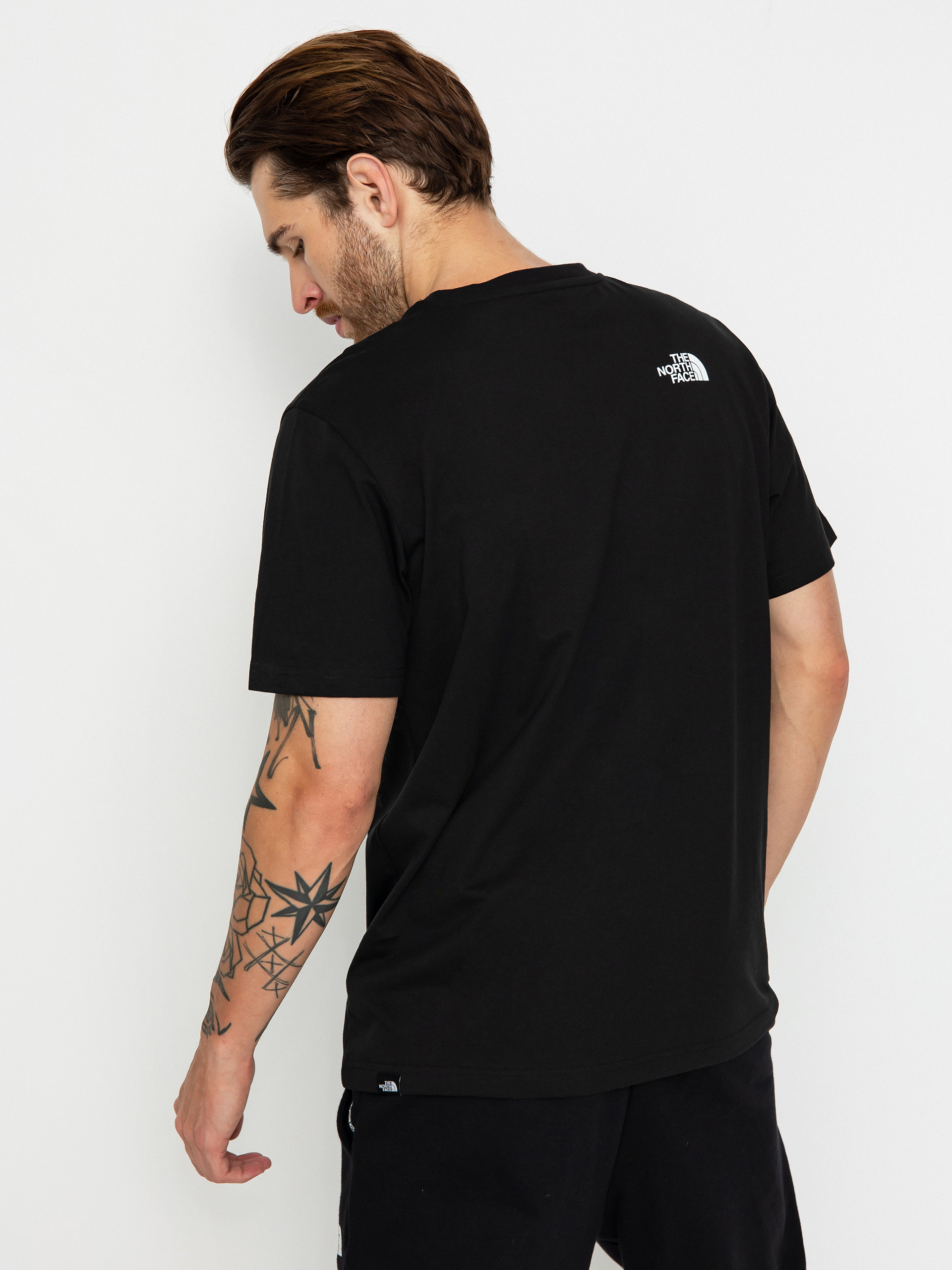 Тениска The North Face Simple Dome (tnf black)