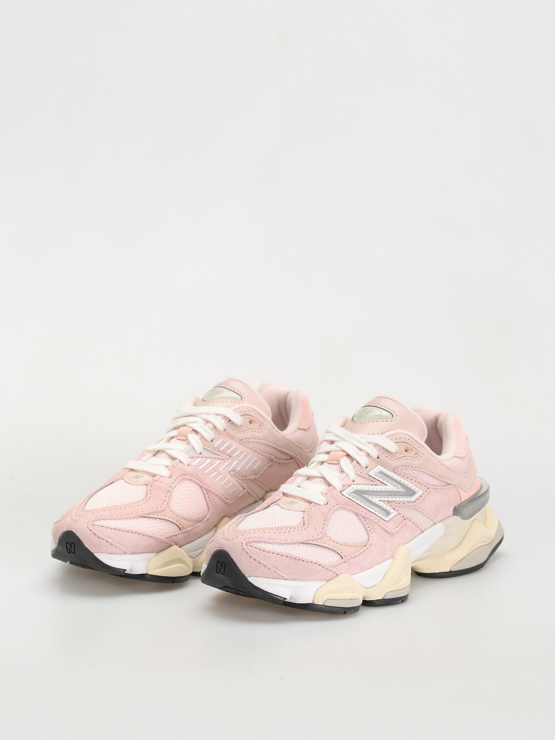 Обувки New Balance 9060 (crystal pink)