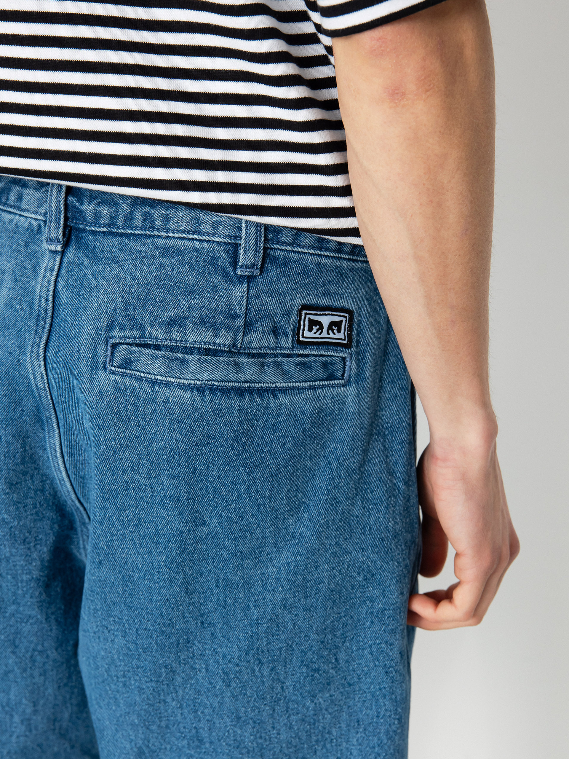 Панталони OBEY Fubar Pleated Denim (light indigo)