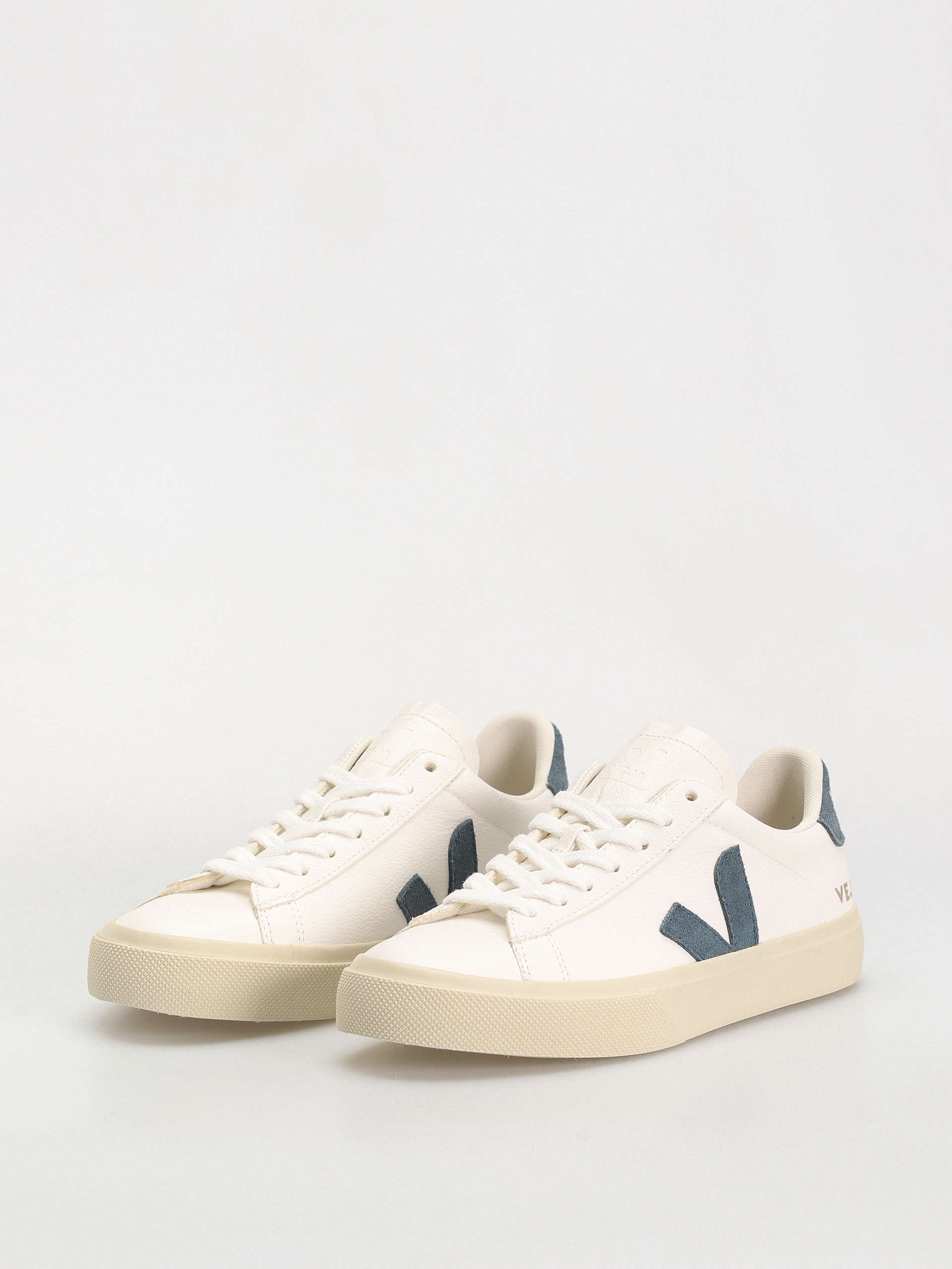 Обувки Veja Campo Wmn (extra white california)