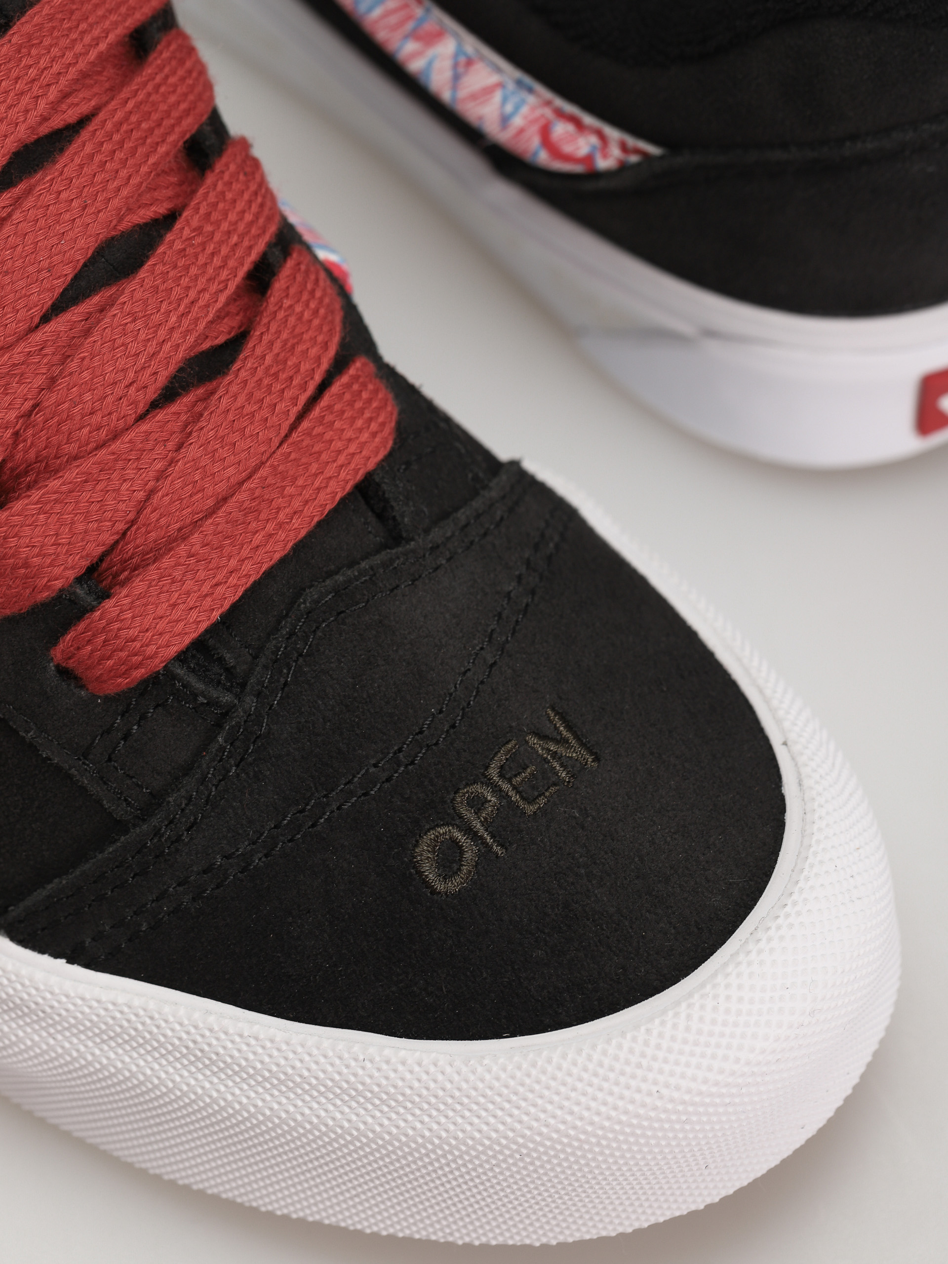 Обувки Vans Knu Skool (black multi)