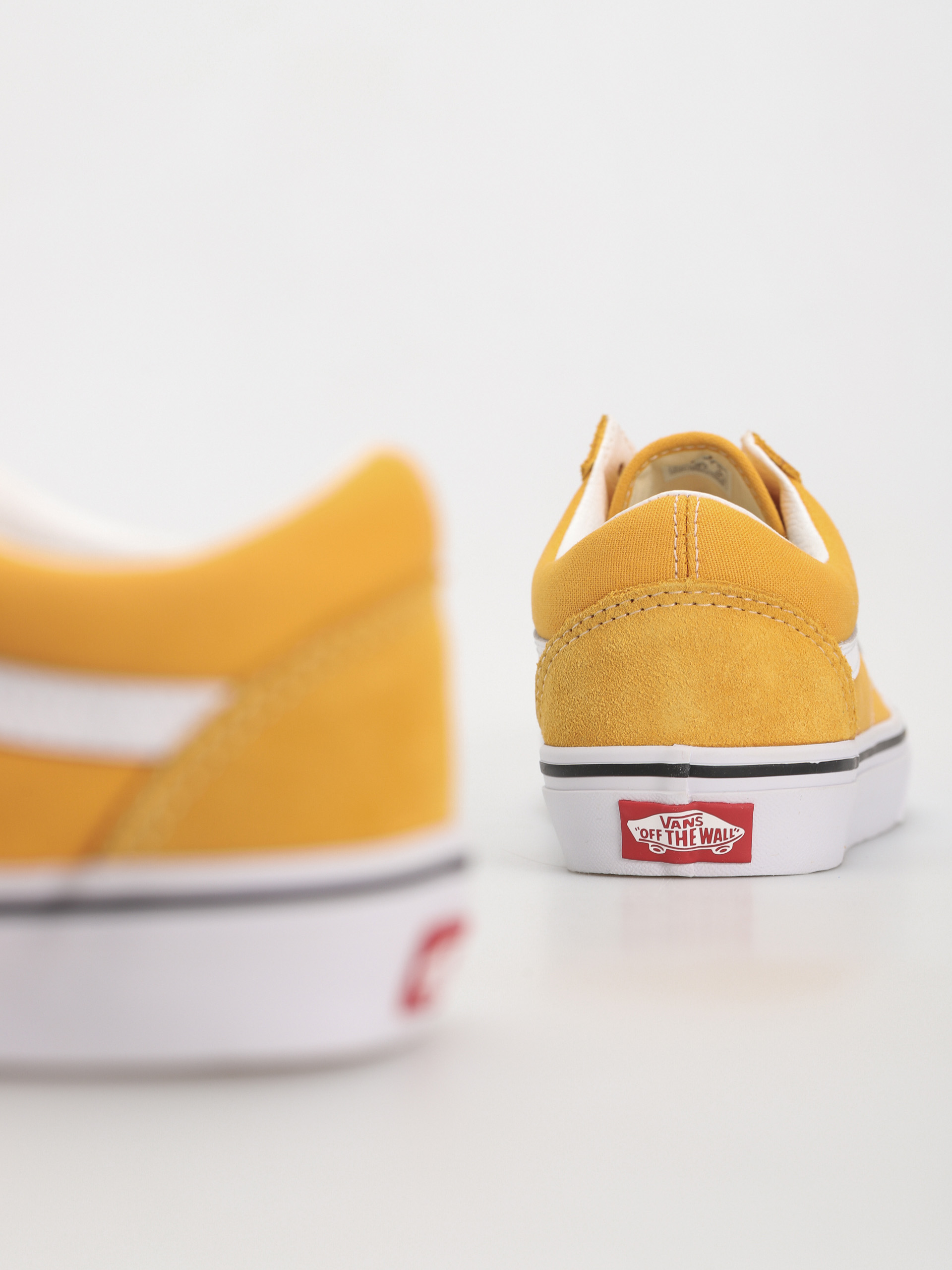 Обувки Vans Old Skool (color theory golden glow)