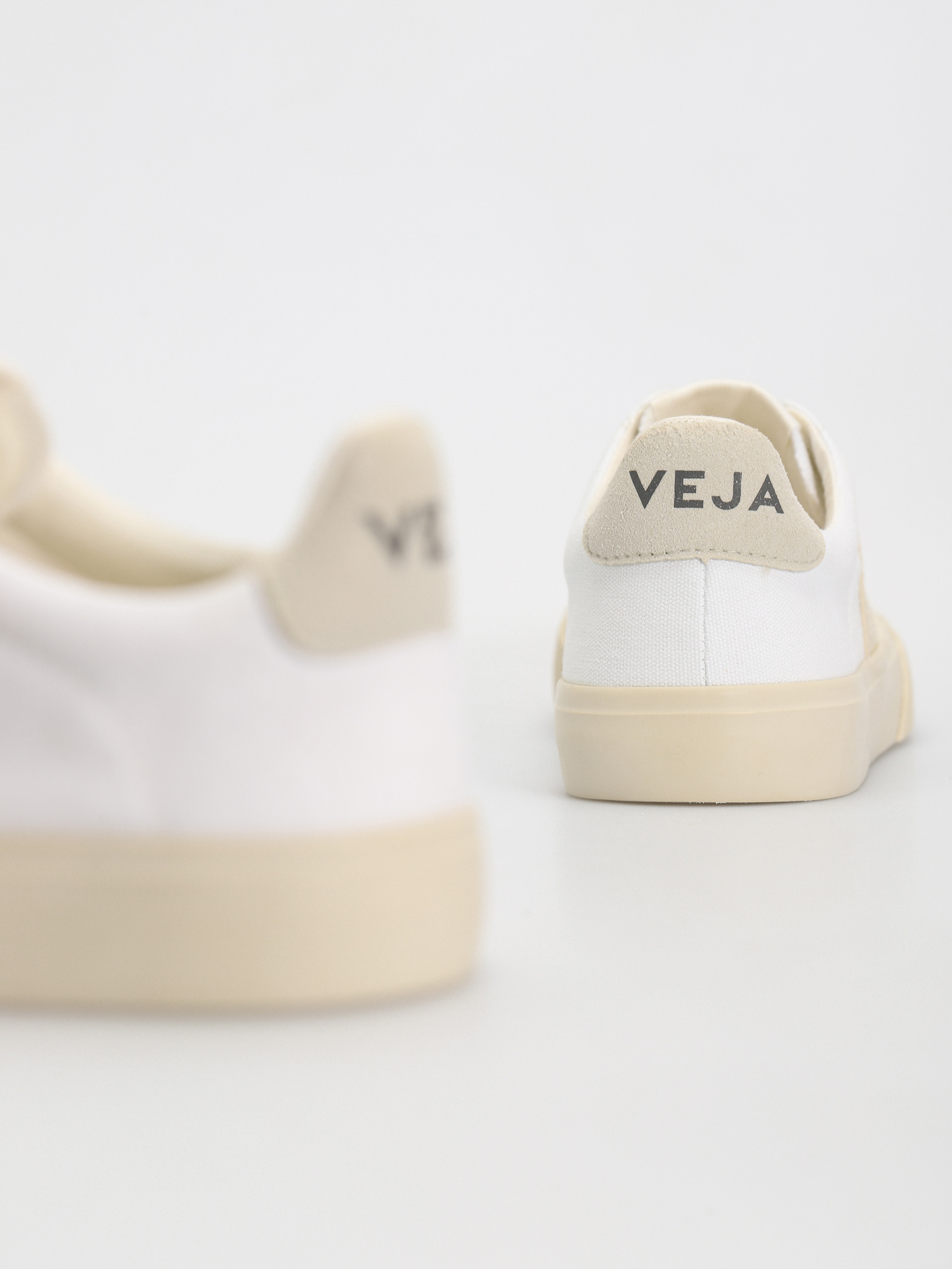 Обувки Veja Campo Canvas Wmn (white pierre)