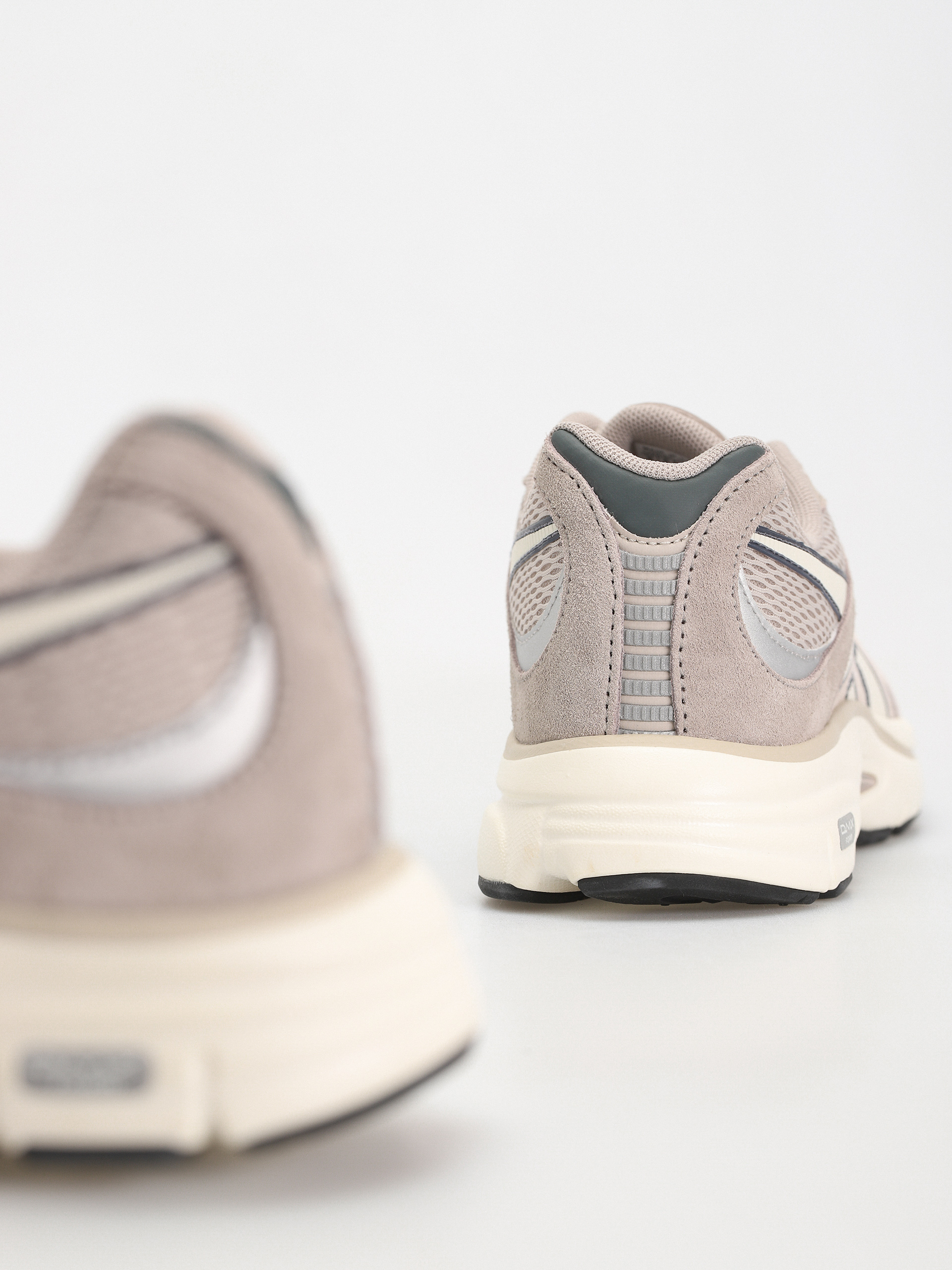 Обувки Reebok Rbk Premier Road Plus VI (ash/moonst/chalk)