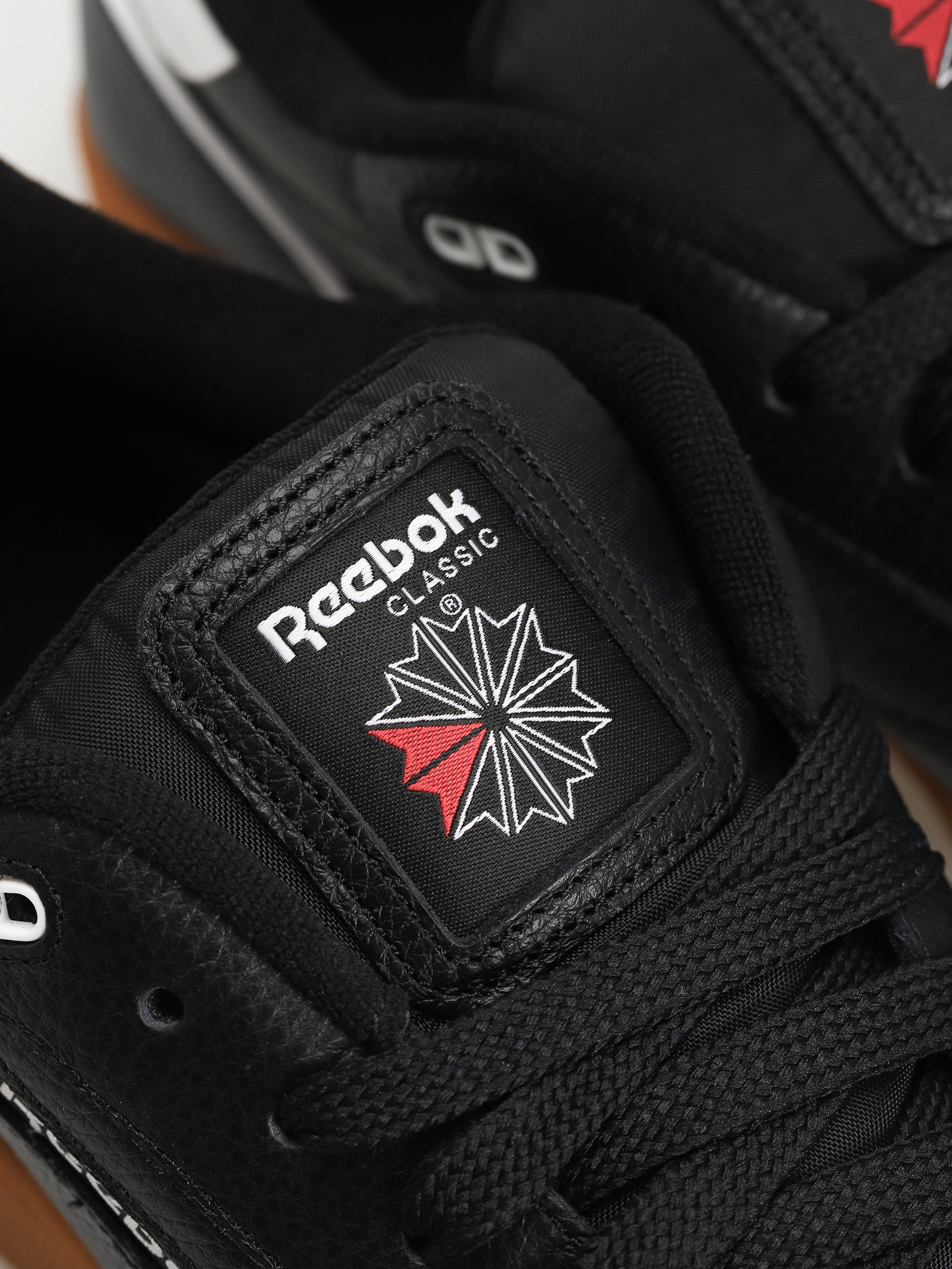 Обувки Reebok Club C Bulc (black/ftwwht/rbkg03)