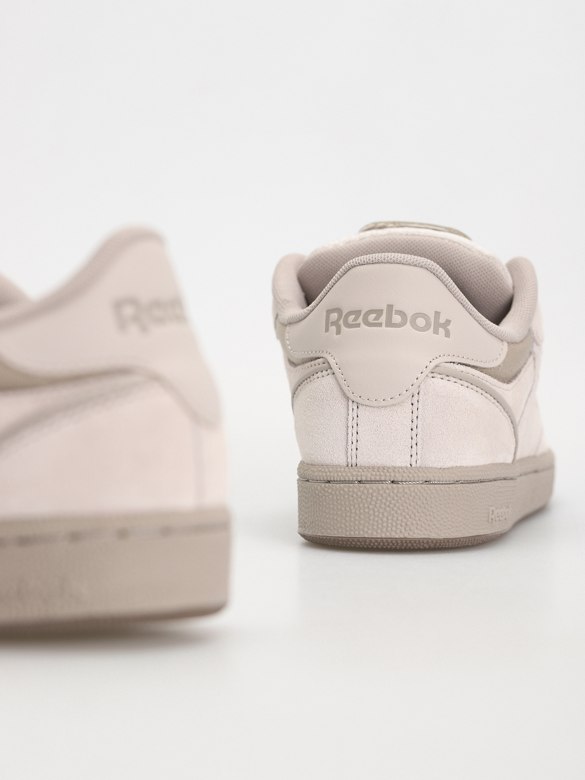 Обувки Reebok Club C Bulc Wmn (moonst/utibro/ash)