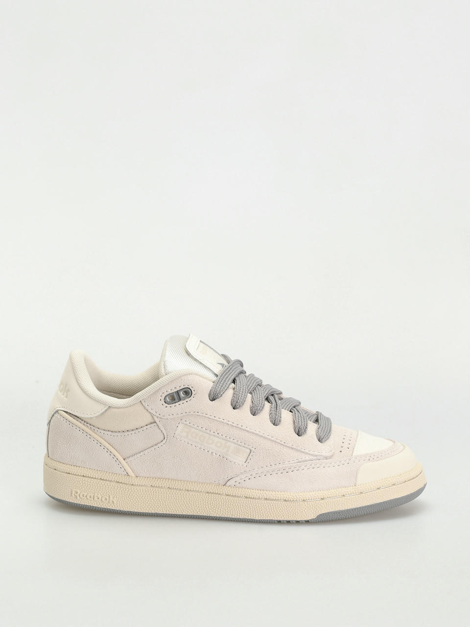 Обувки Reebok Club C Bulc Wmn (chalk/alabas/pugry5)