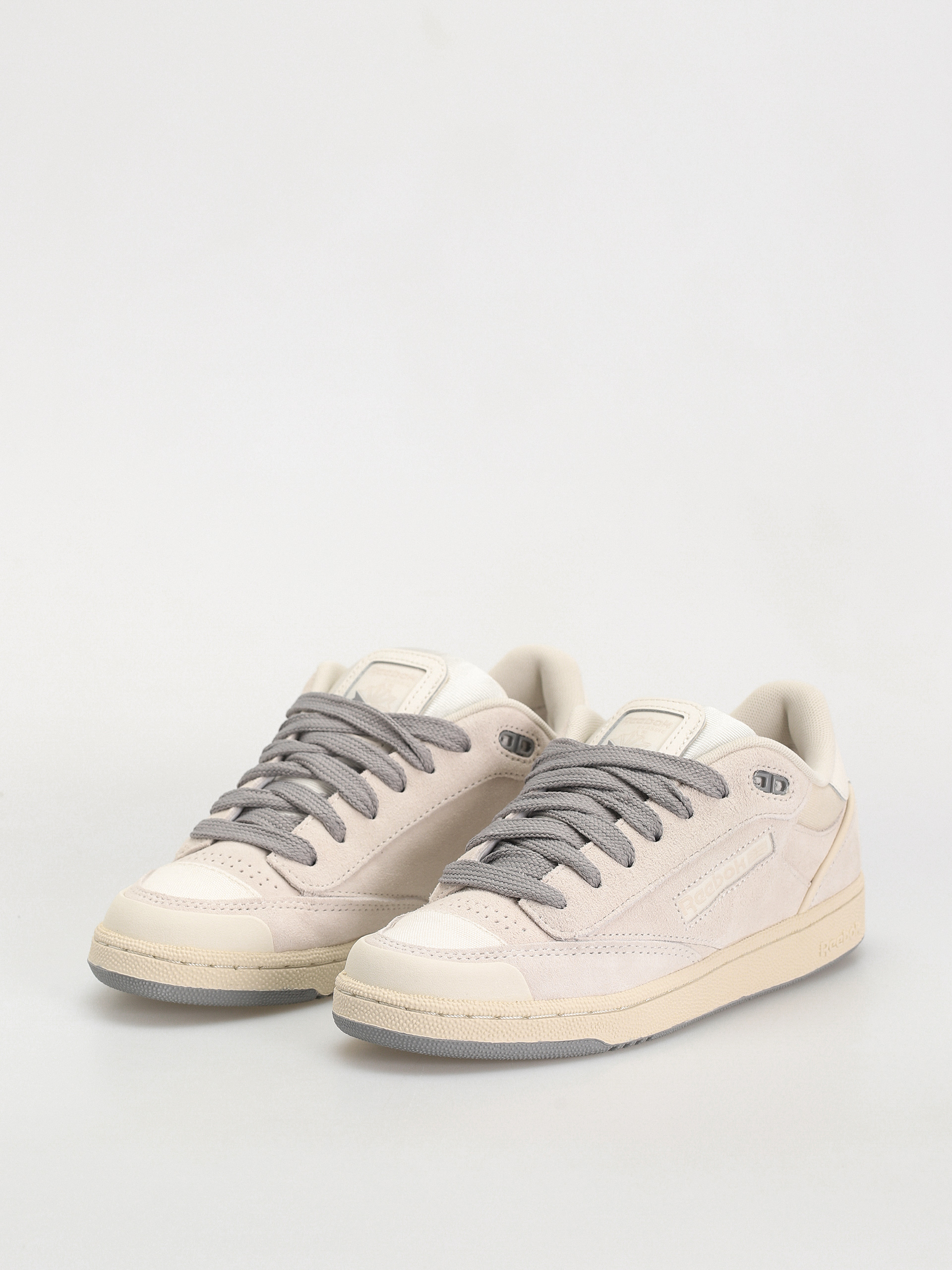 Обувки Reebok Club C Bulc Wmn (chalk/alabas/pugry5)