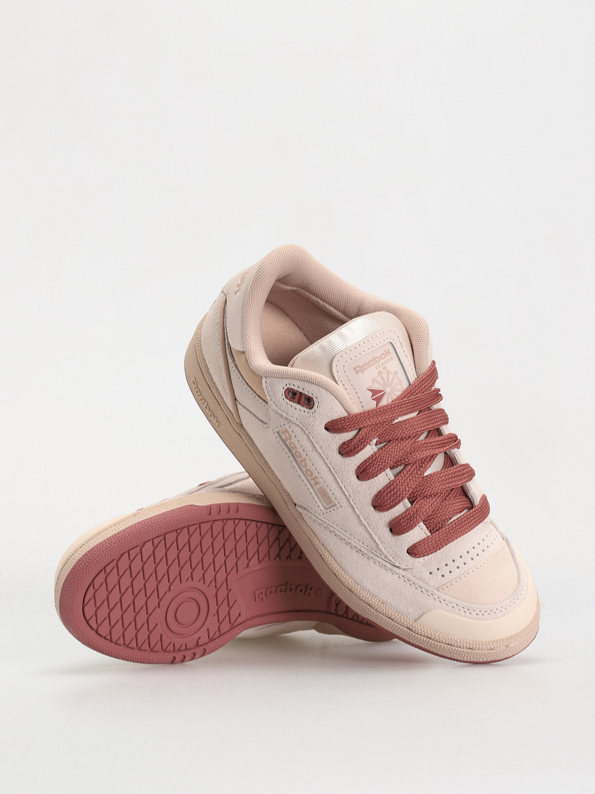 Обувки Reebok Club C Bulc Wmn (blush/pinstu/sedros)