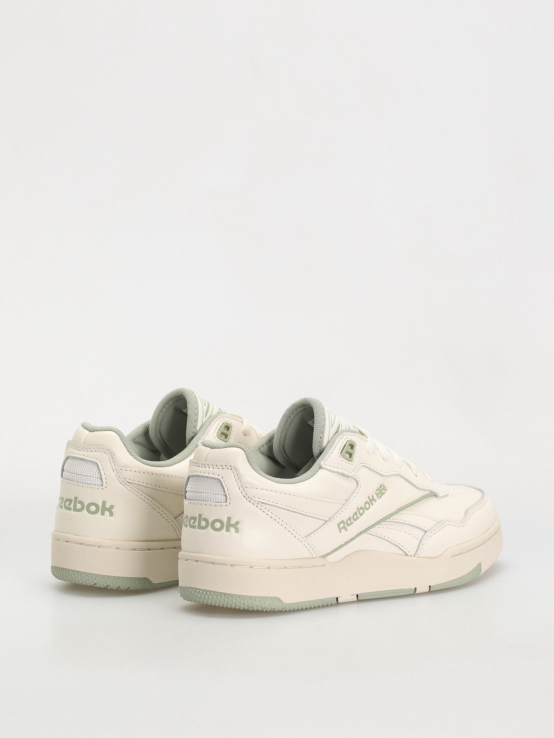 Обувки Reebok BB 4000 II Wmn (chalk/vingre/pugry2)