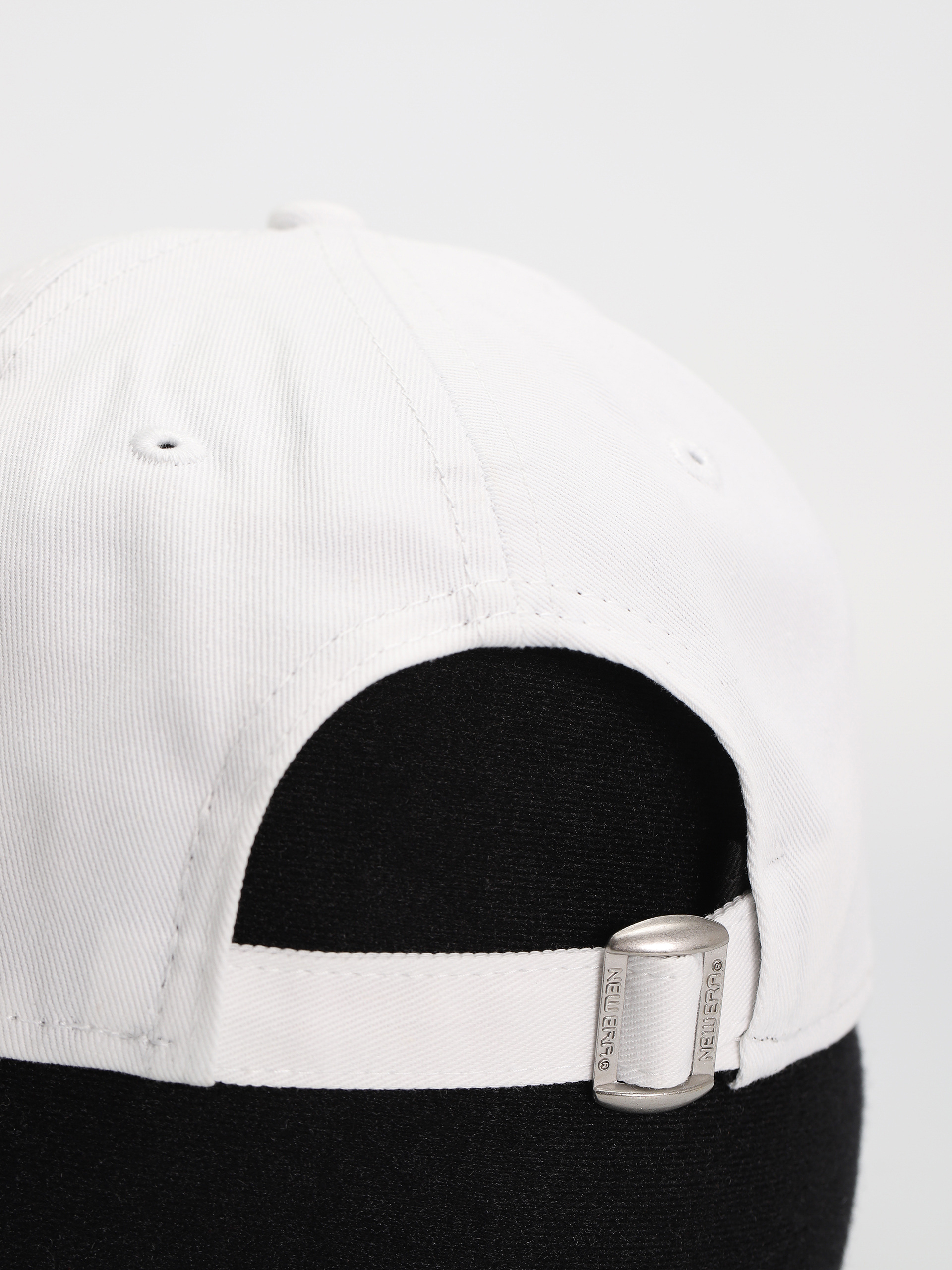 Шапка с козирка New Era League Essential 9Forty New York Yankees Wmn (white/white)