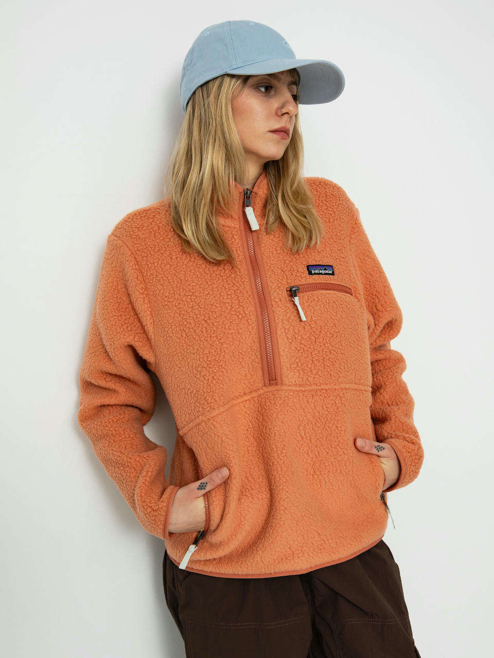 Поларени суитшърти Patagonia Retro Pile Marsupial Wmn (sienna clay)