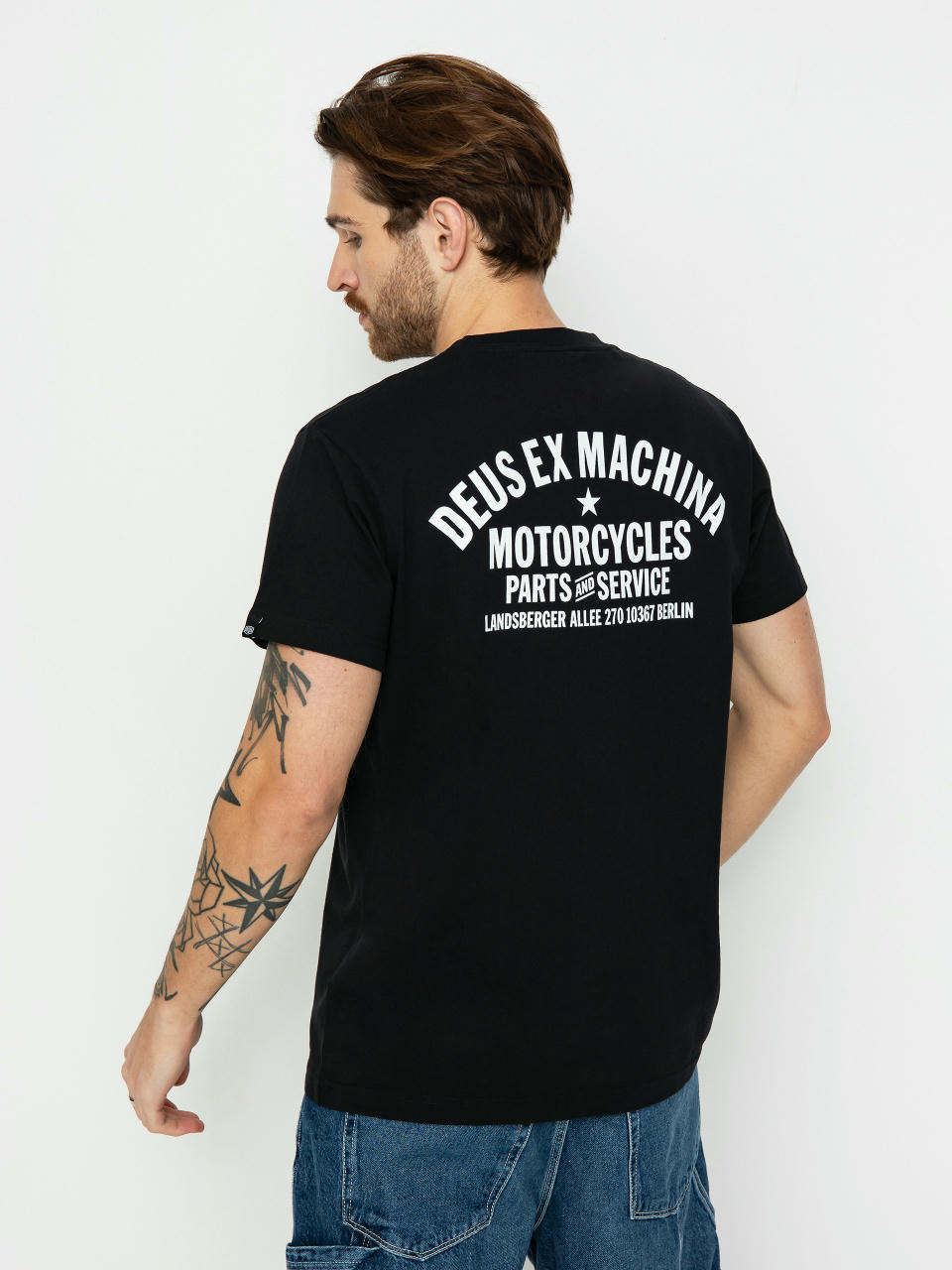 Тениска Deus Ex Machina Berlin Address (black)