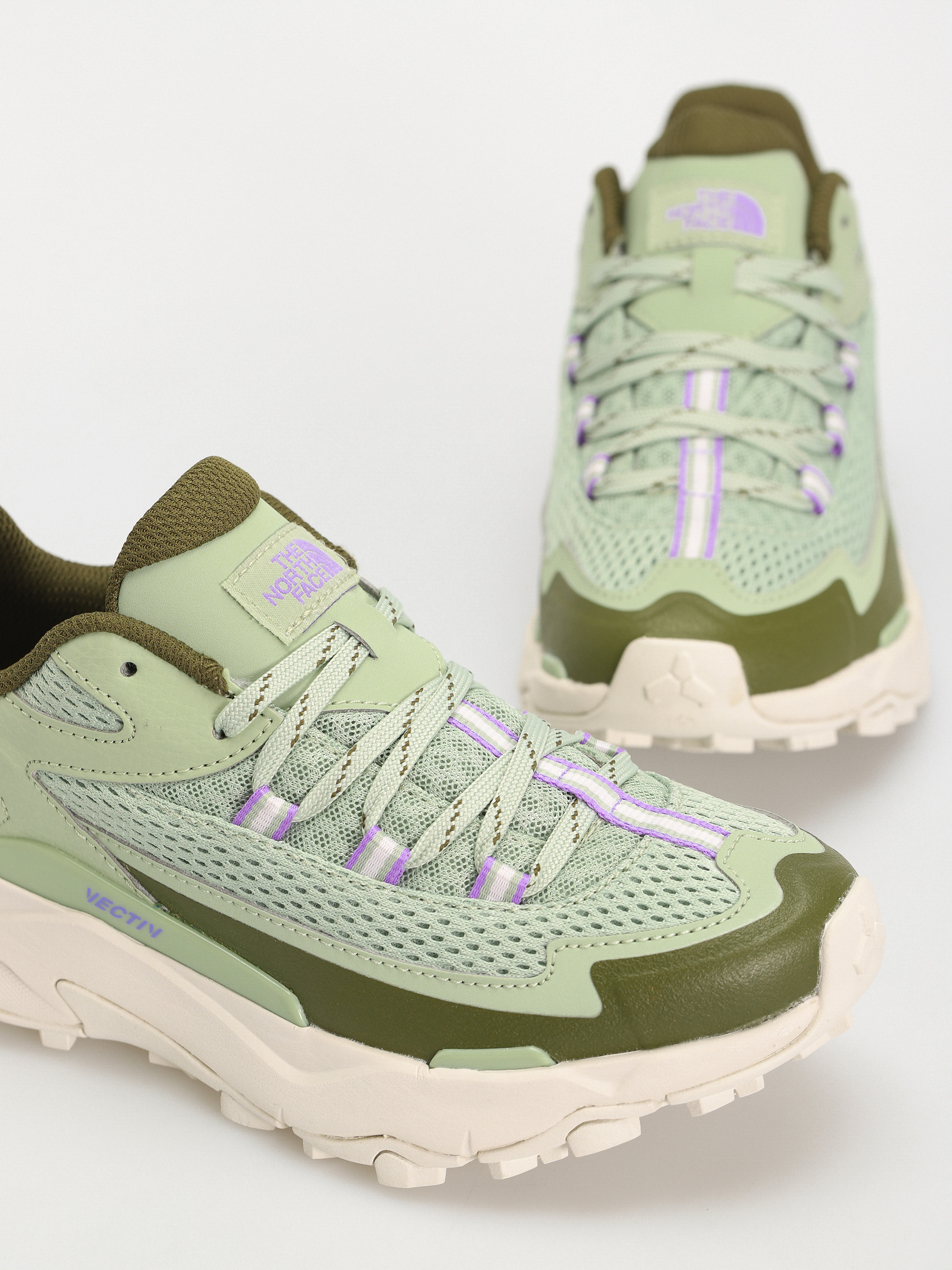 Обувки The North Face Vectiv Taraval Wmn (misty sage/forest olive)