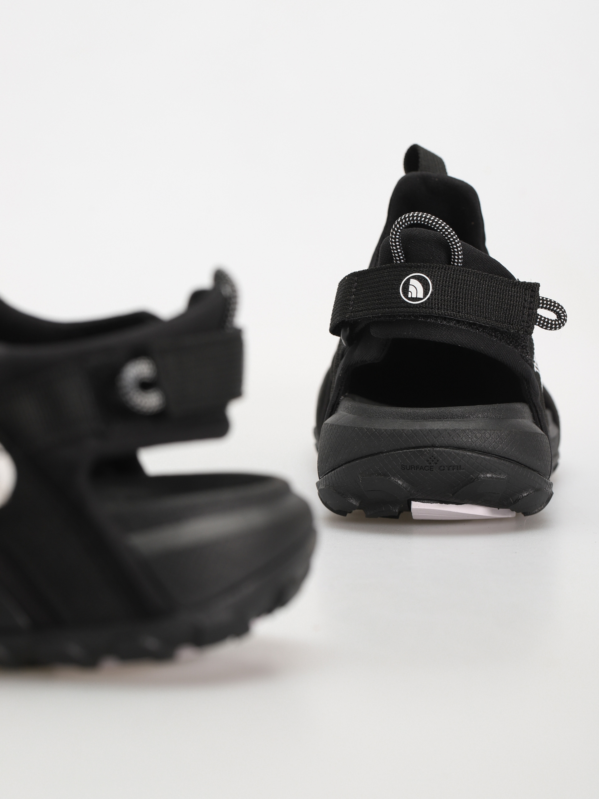 Сандали The North Face Explore Camp Shandal Wmn (tnf black/tnf black)