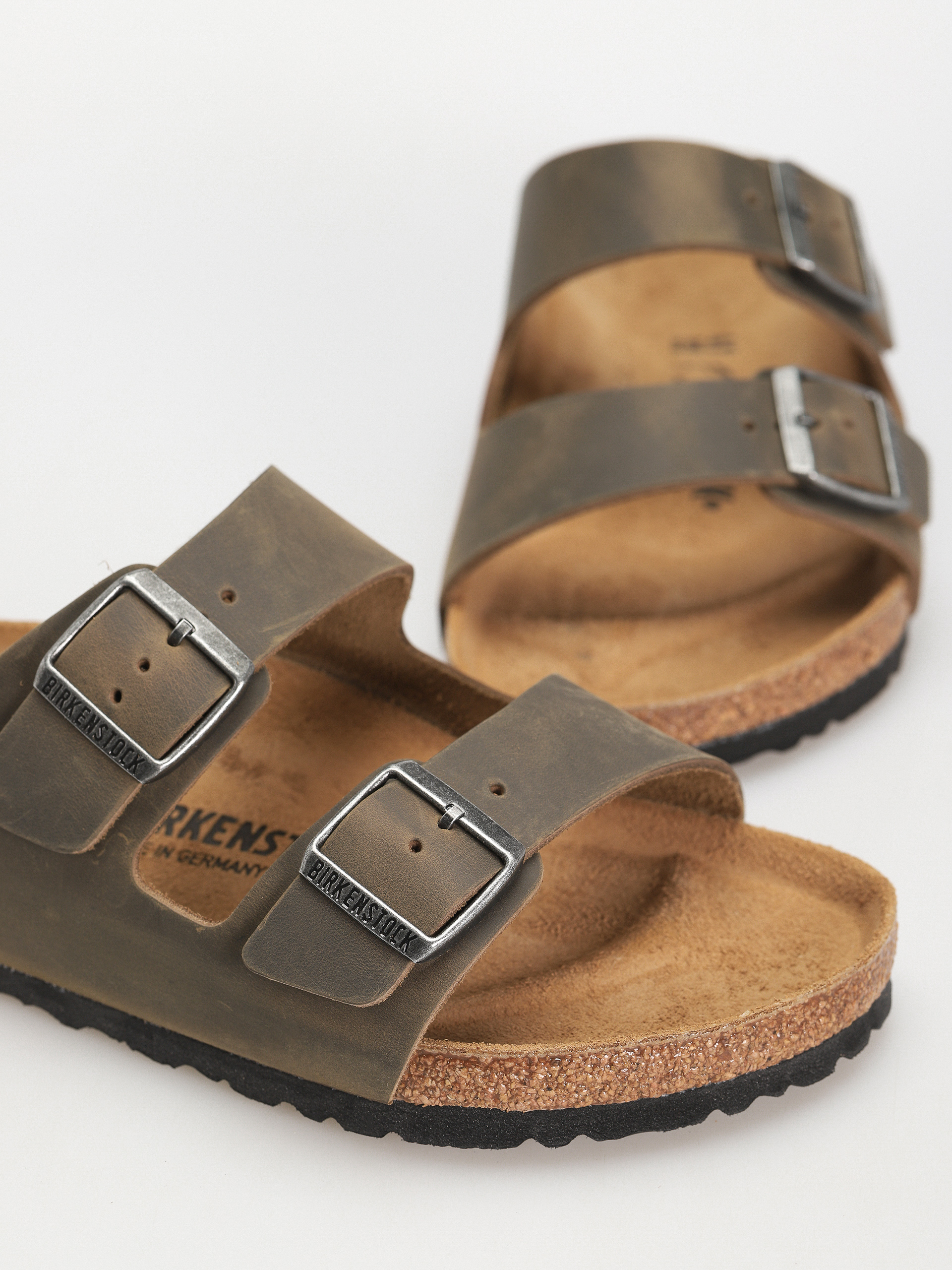 Чехли Birkenstock Arizona Oiled Leather Regular (faded khaki)