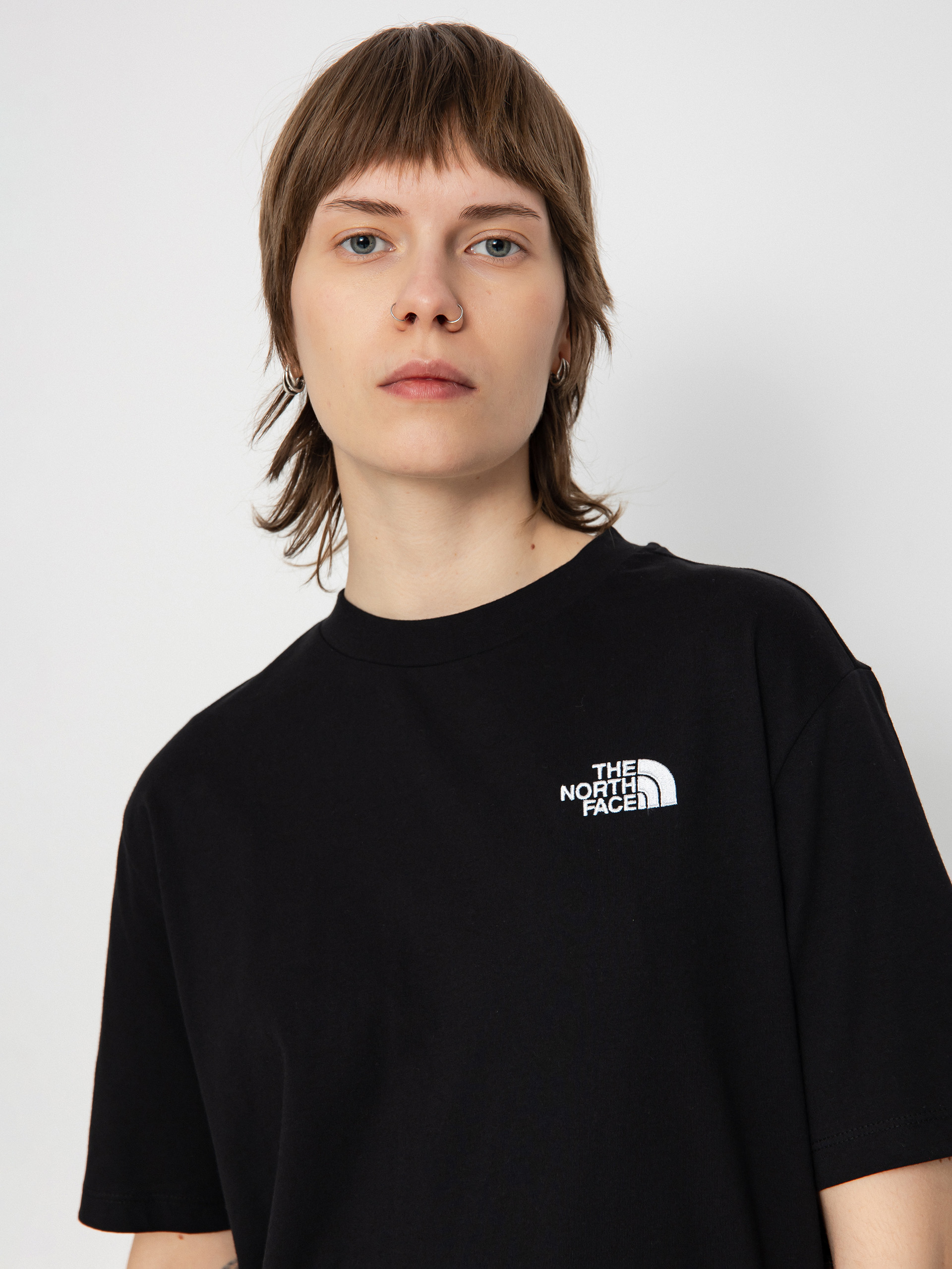 Тениска The North Face Essential Oversize Wmn (tnf black)