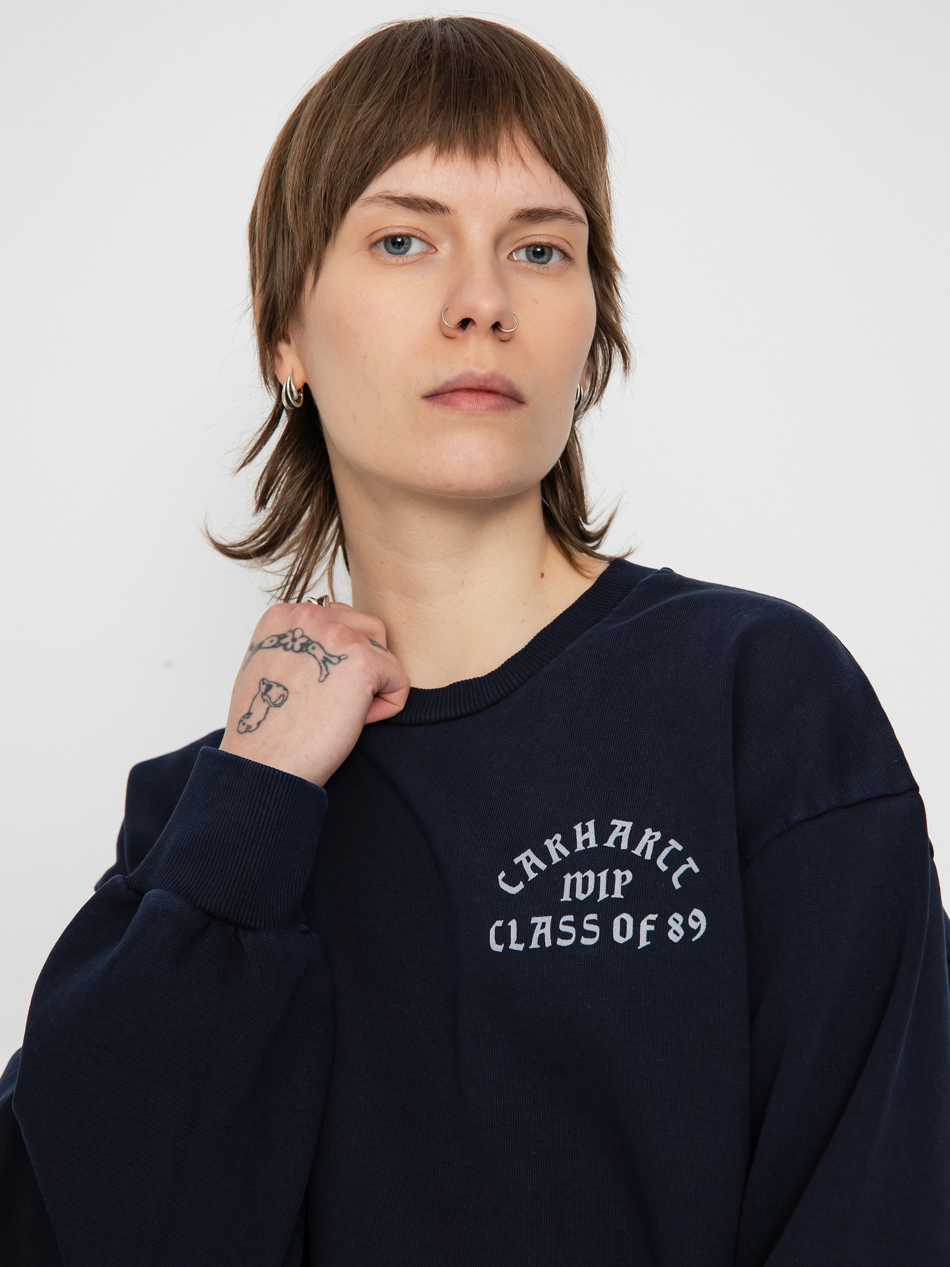Суитшърт Carhartt WIP Class of 89 Wmn (dark navy/white)
