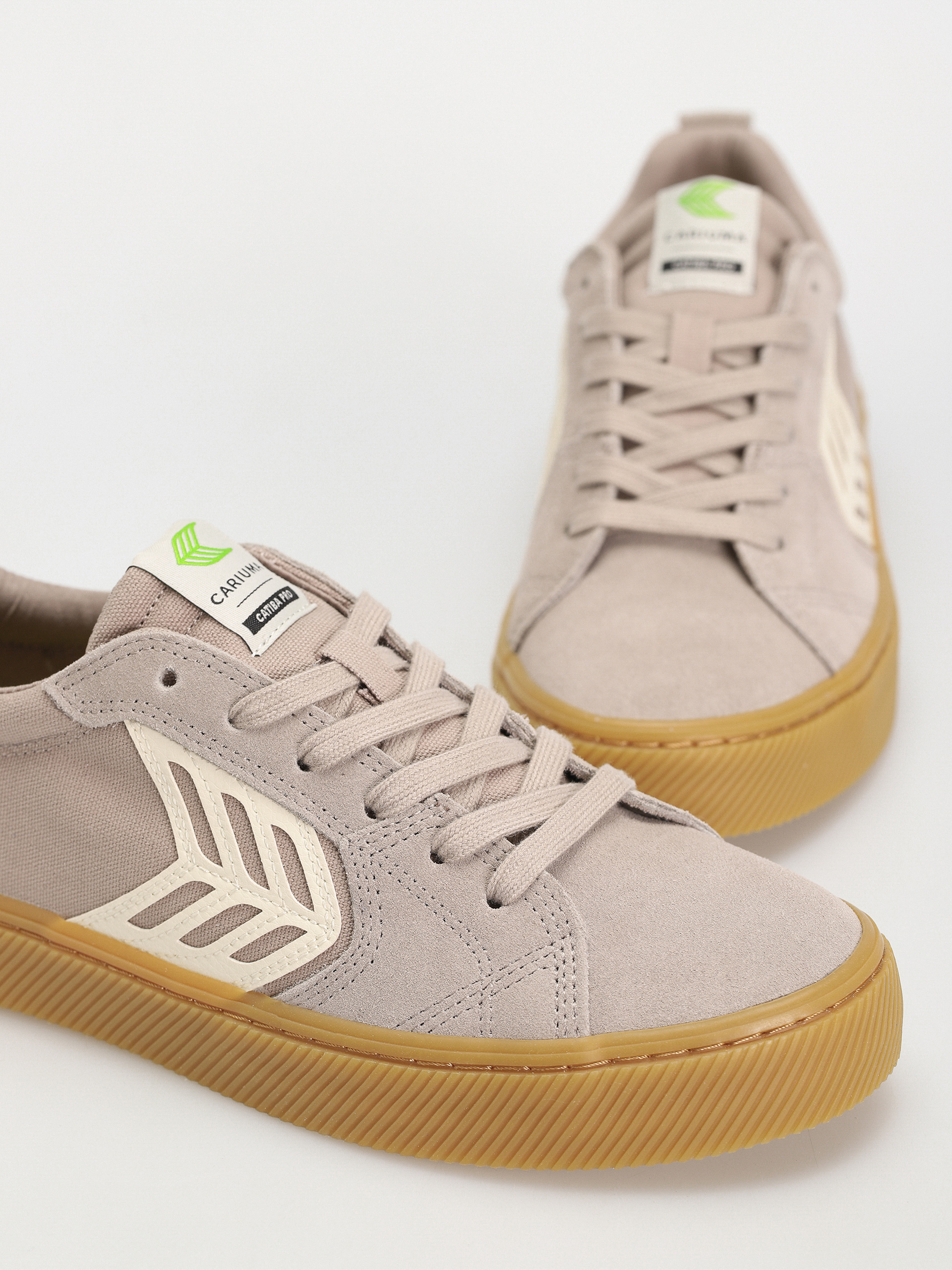 Обувки Cariuma Catiba Pro (gum cloud grey/ivory)