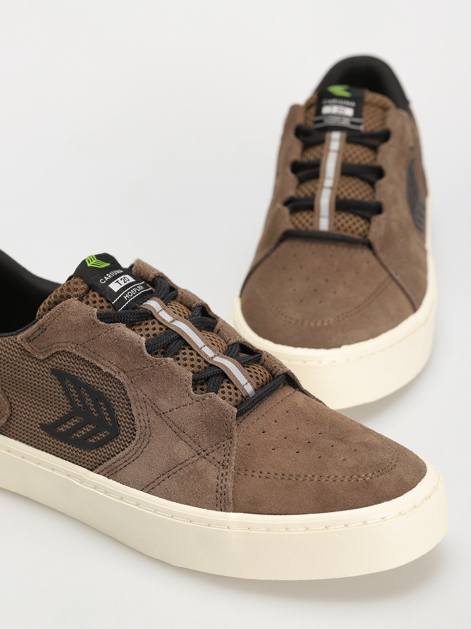Обувки Cariuma T20 Pro (dark khaki/black)