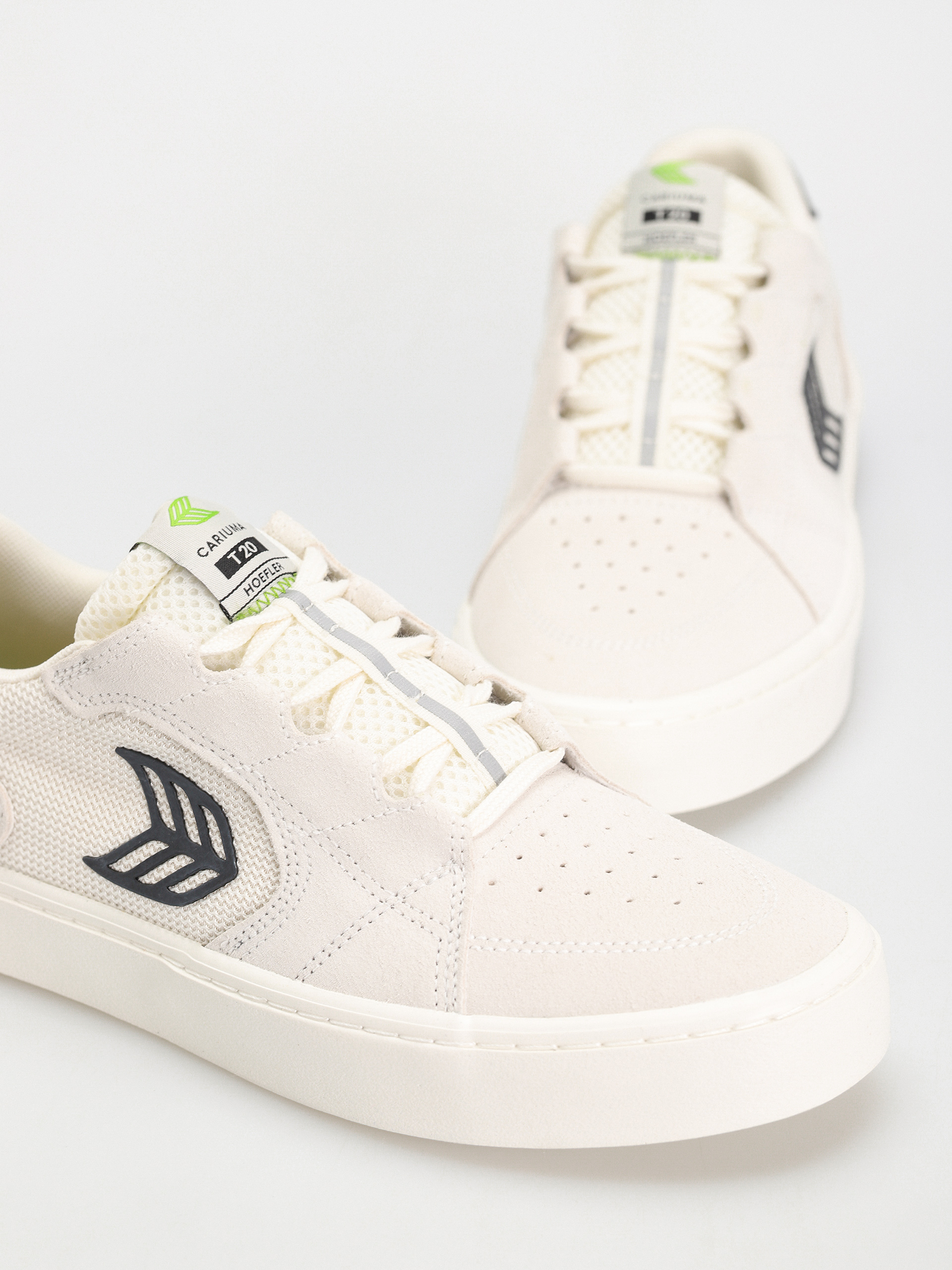 Обувки Cariuma T20 Pro (off white vintage/black)