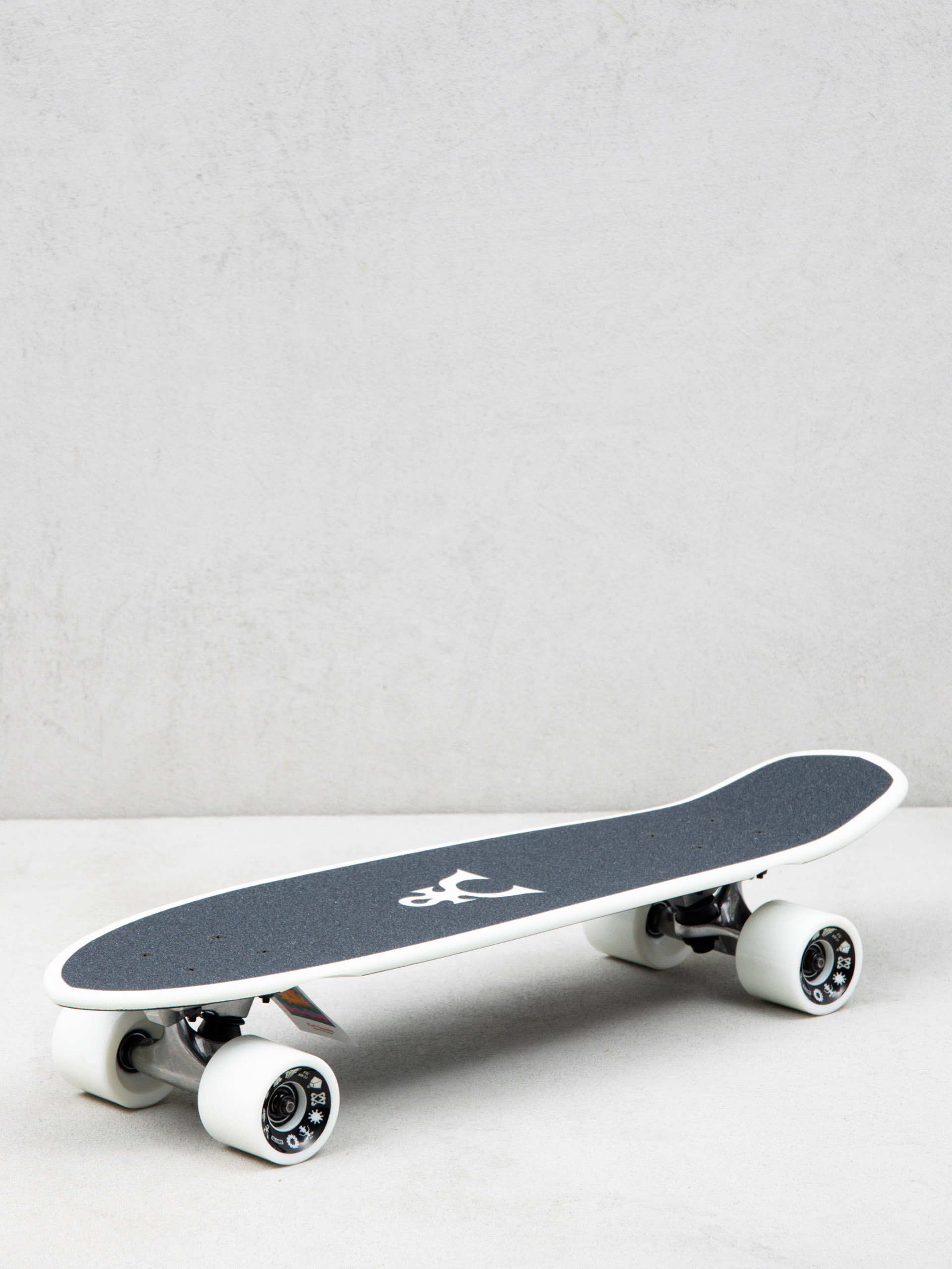 Крузер Globe Blazer (ma'at)