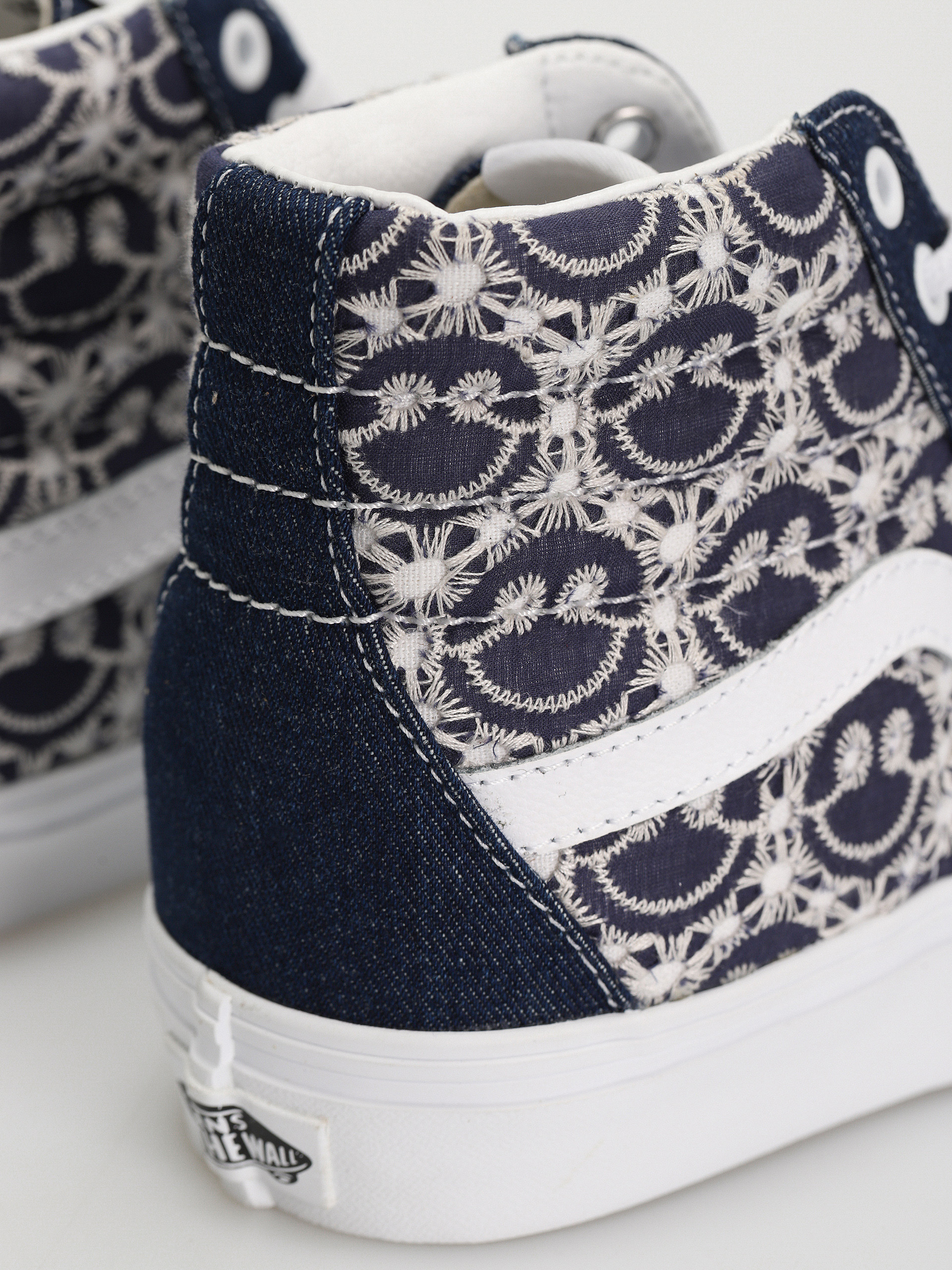 Обувки Vans Sk8 Hi (joyful denim navy)