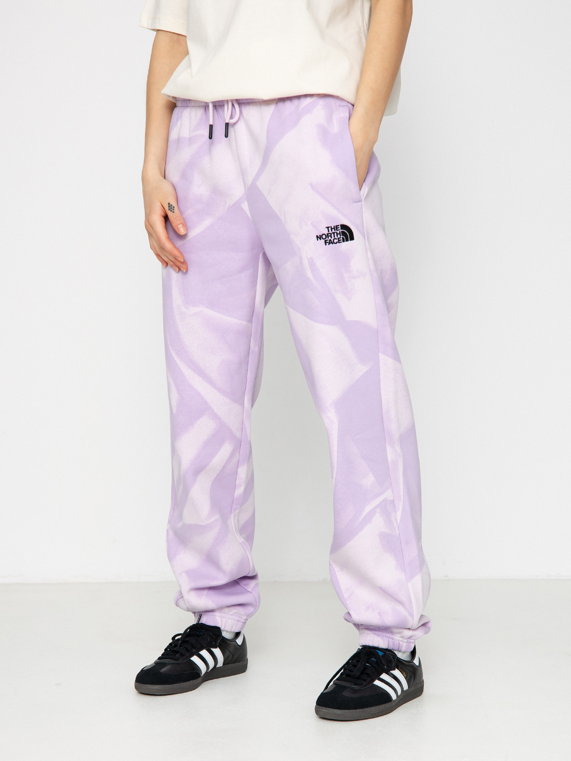 Панталони The North Face Essential Jogger Print Wmn (icy lilac garment fold)